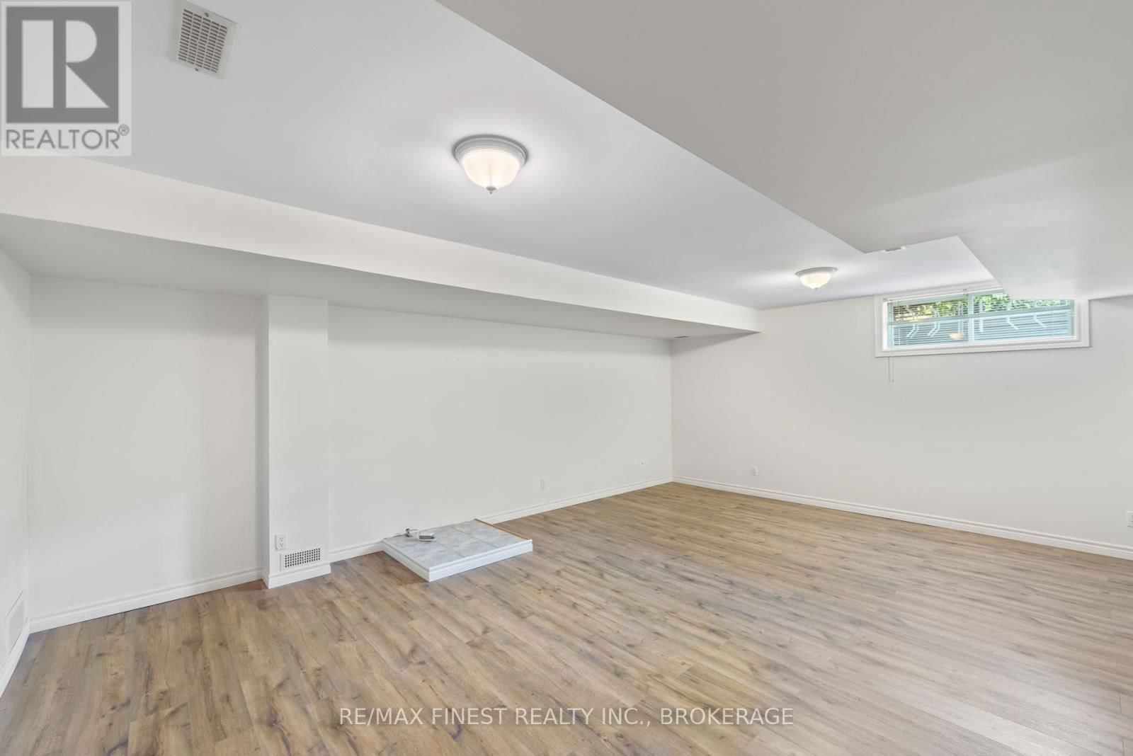 715 MILLWOOD DRIVE Image 39
