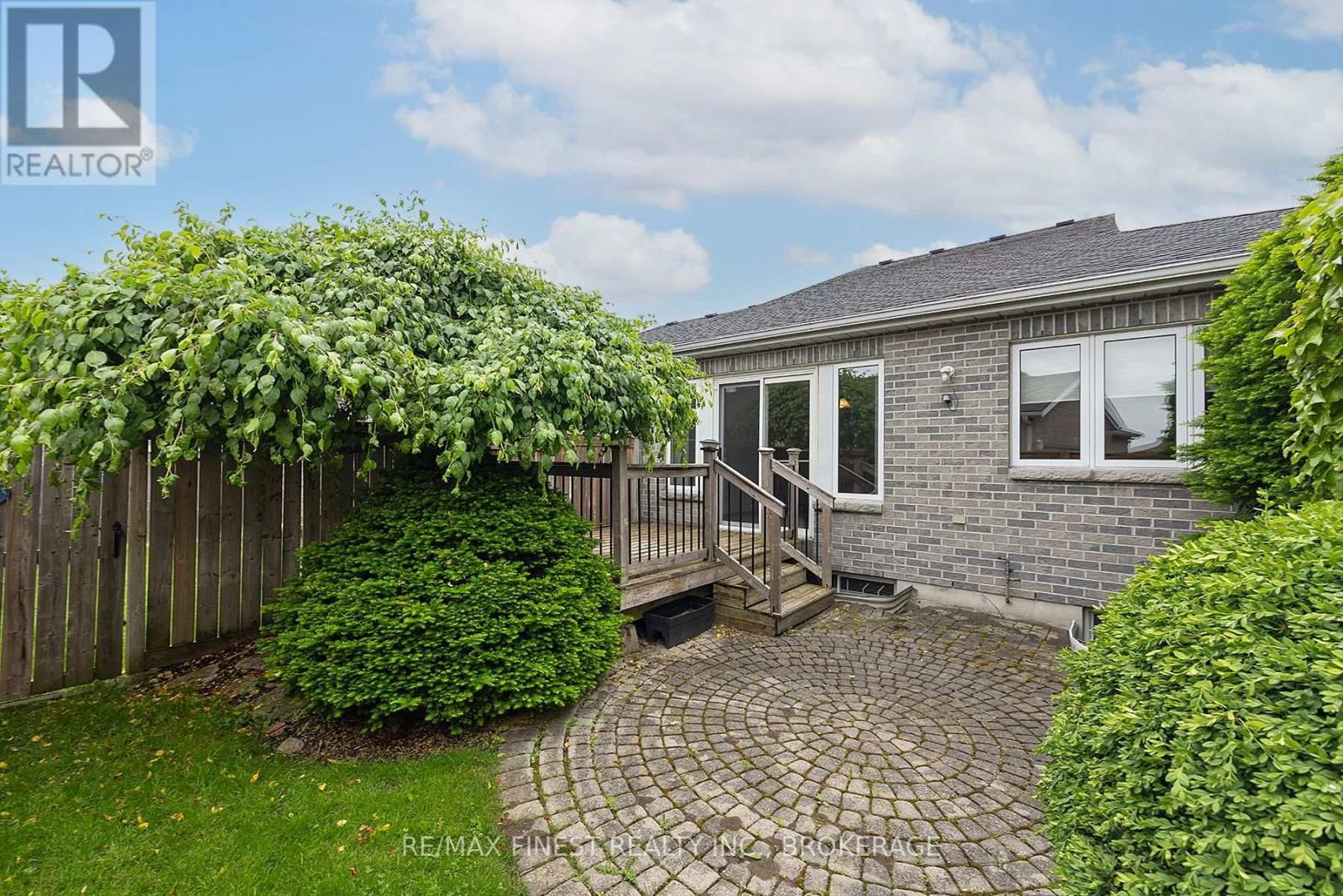 715 MILLWOOD DRIVE Image 7