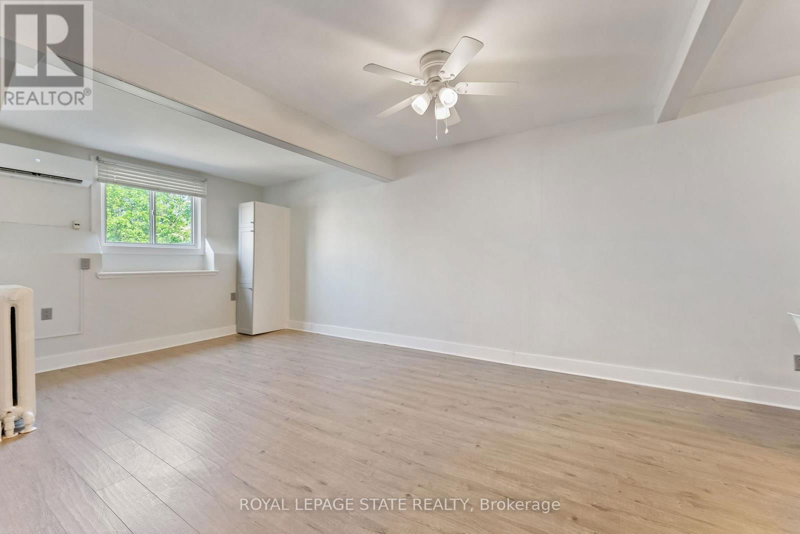 3 - 154 JAMES STREET SOUTH Image 10
