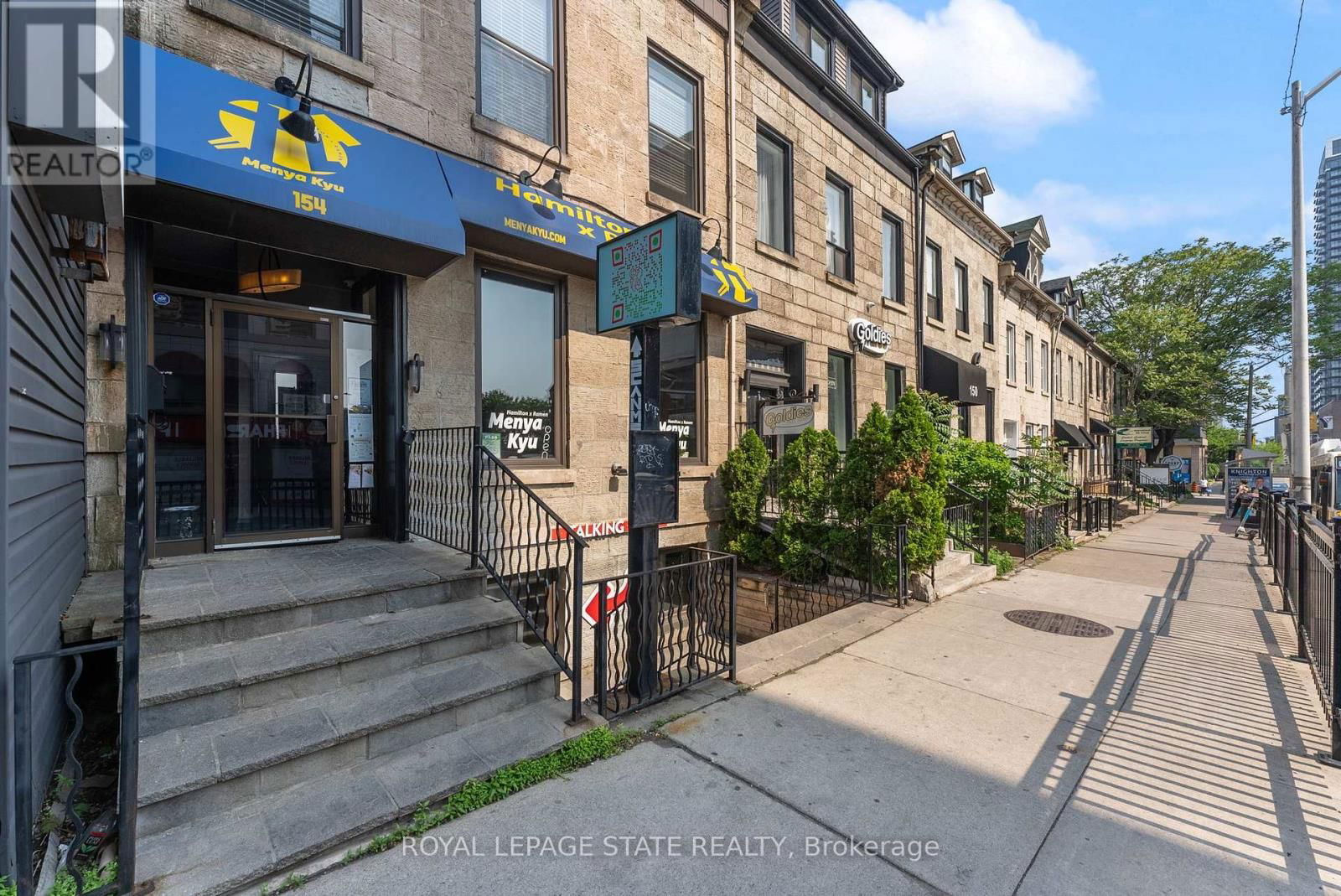 3 - 154 JAMES STREET SOUTH Image 2
