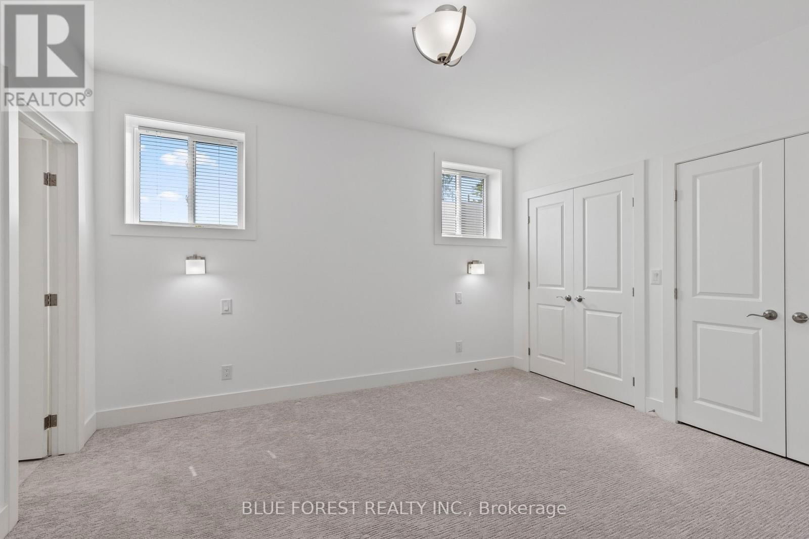 22676 THAMES ROAD Image 14