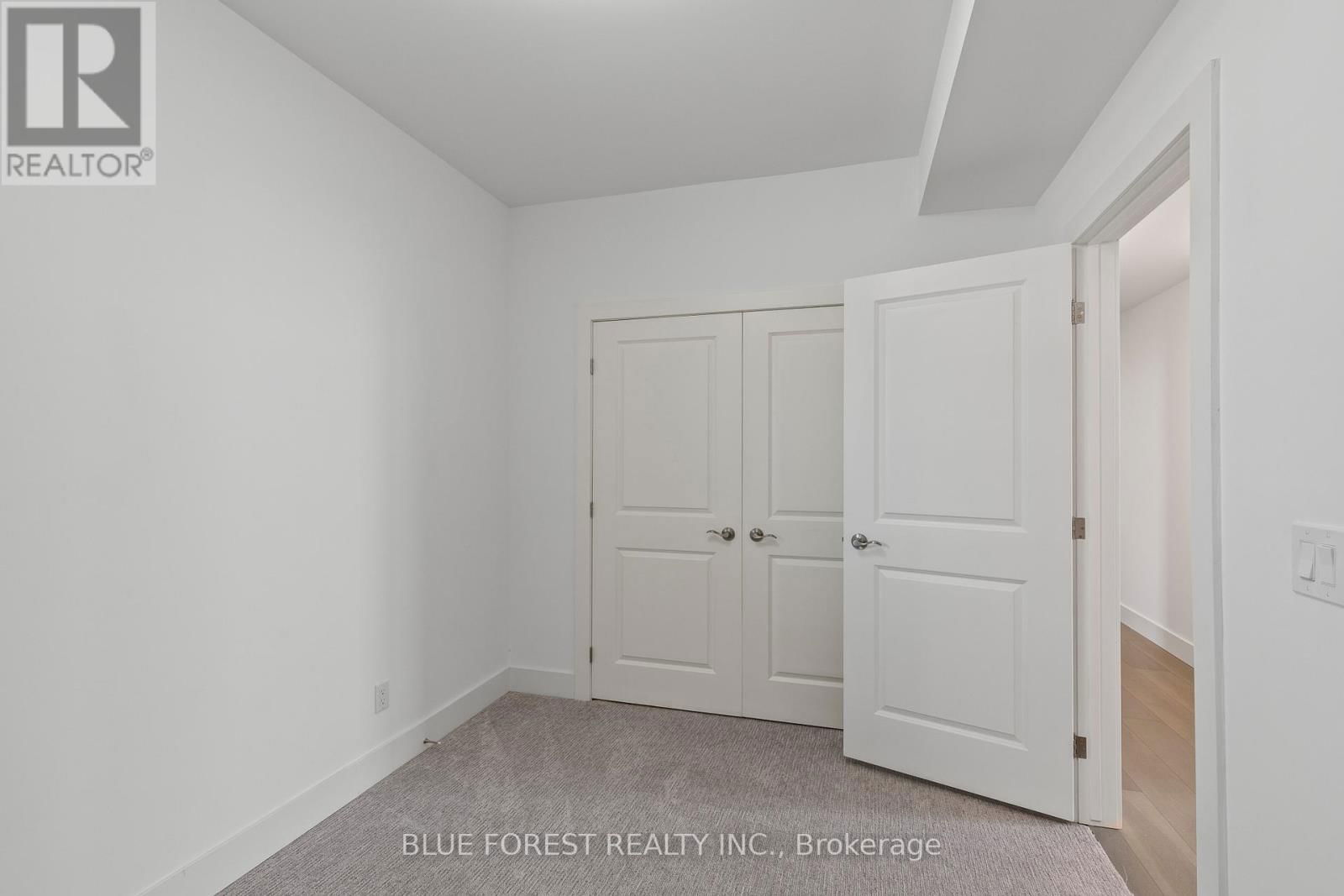 22676 THAMES ROAD Image 23