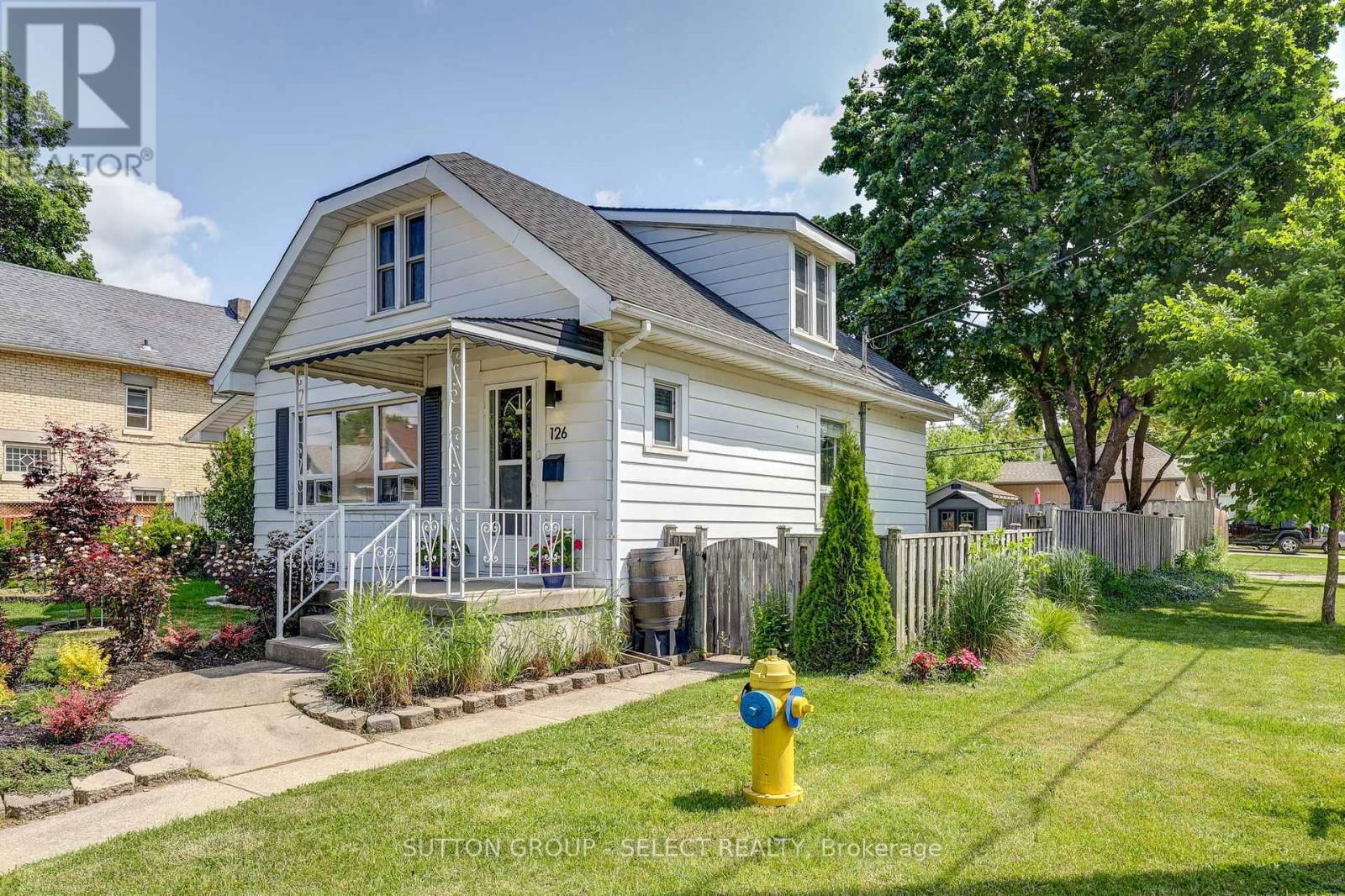 126 BRISBIN STREET Image 4