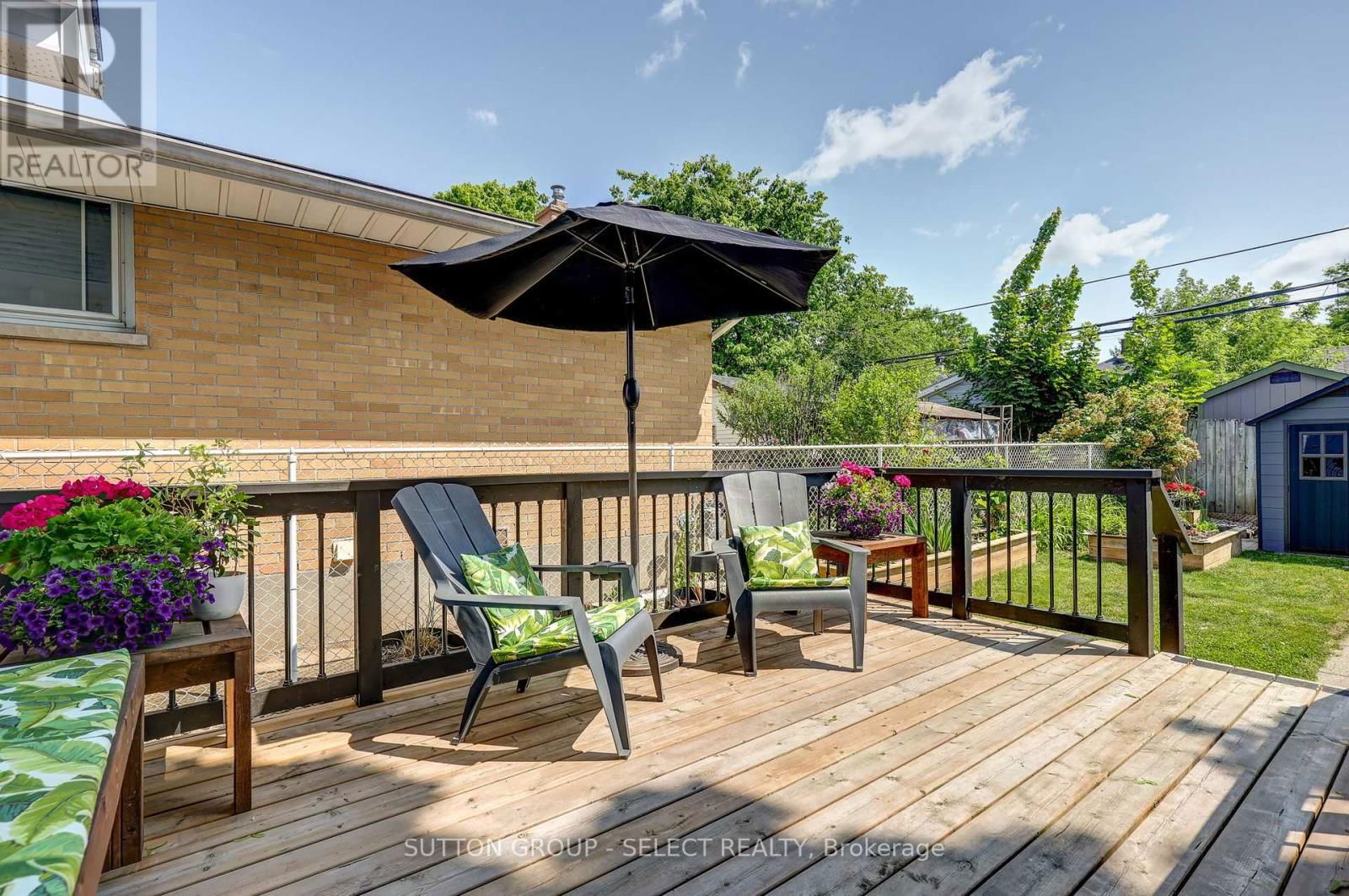 126 BRISBIN STREET Image 40