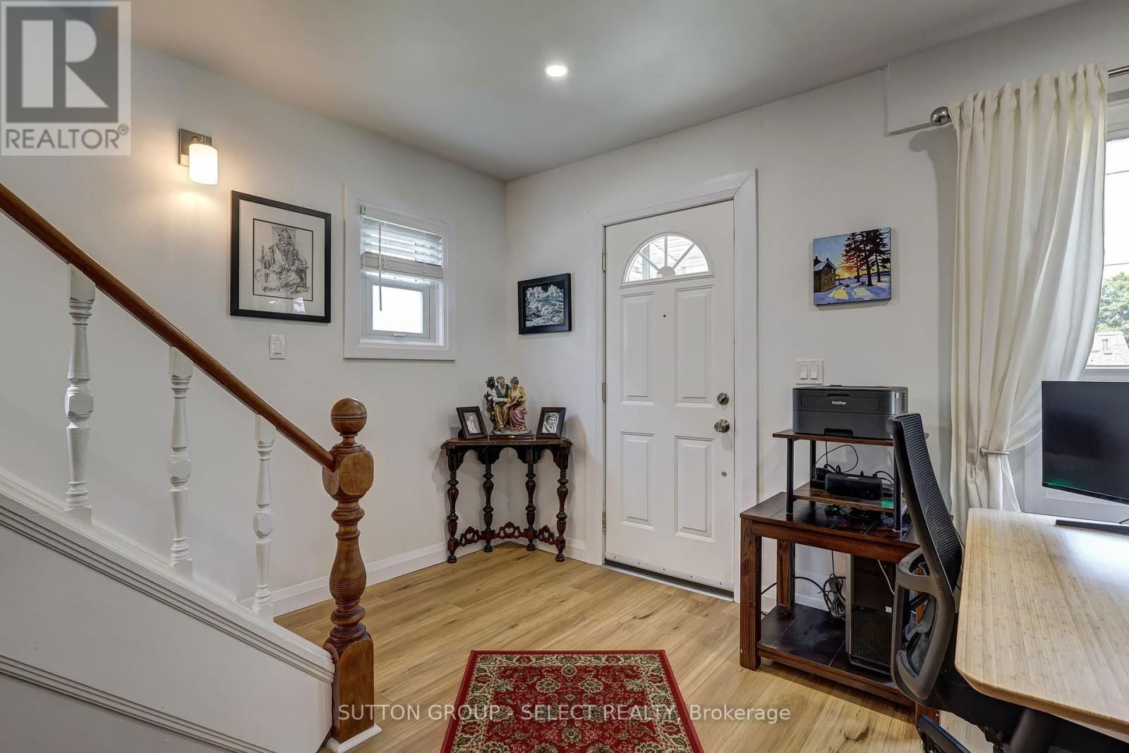 126 BRISBIN STREET Image 7