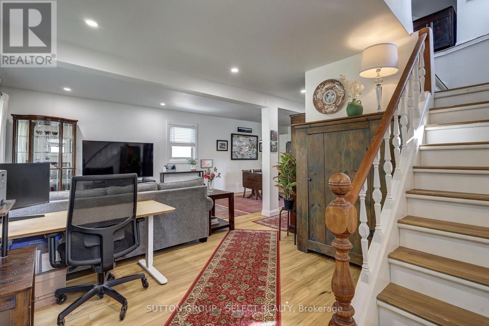 126 BRISBIN STREET Image 9