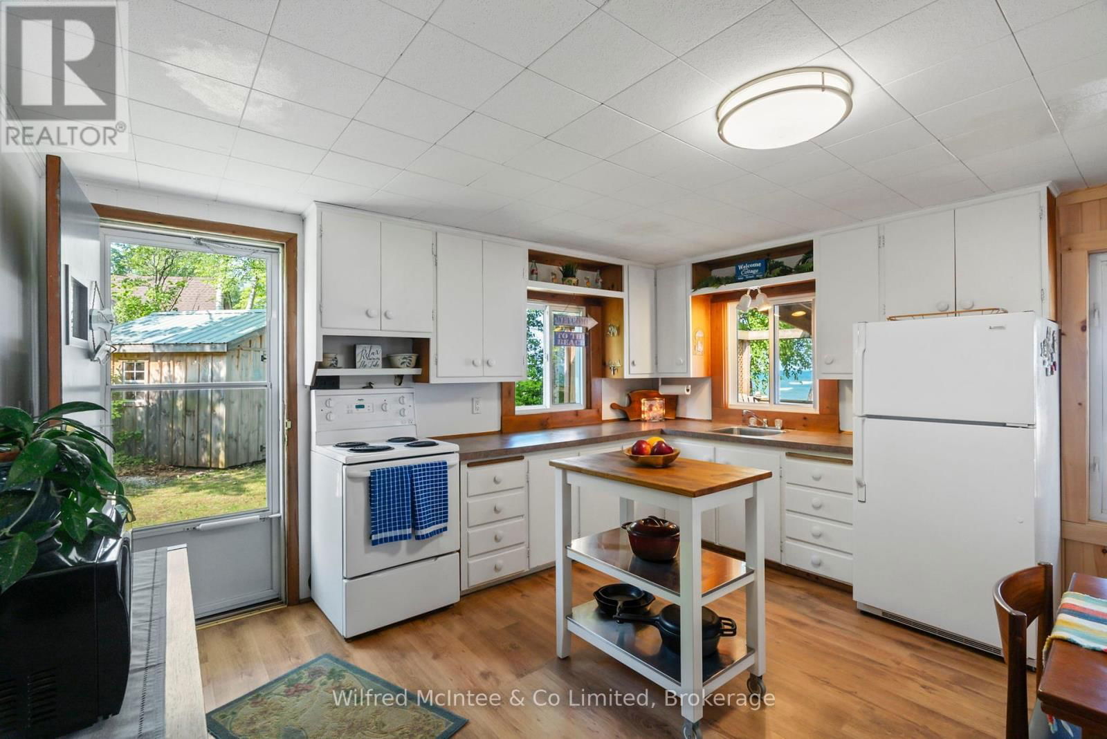 415 BRUCE ROAD 13 Image 13