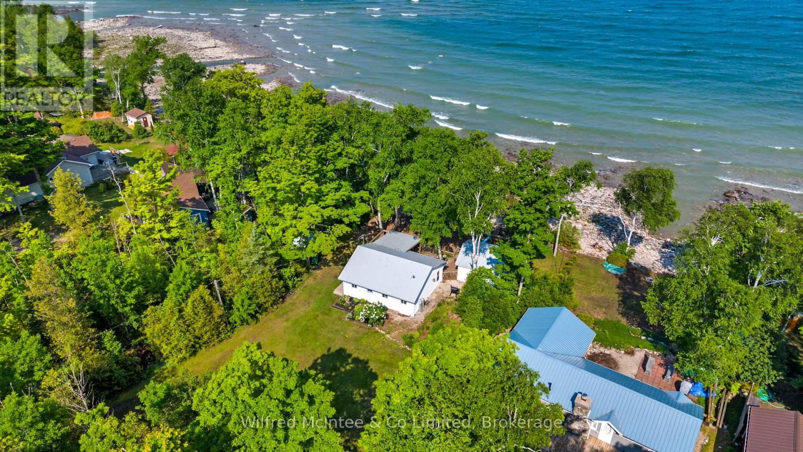 415 BRUCE ROAD 13 Image 3