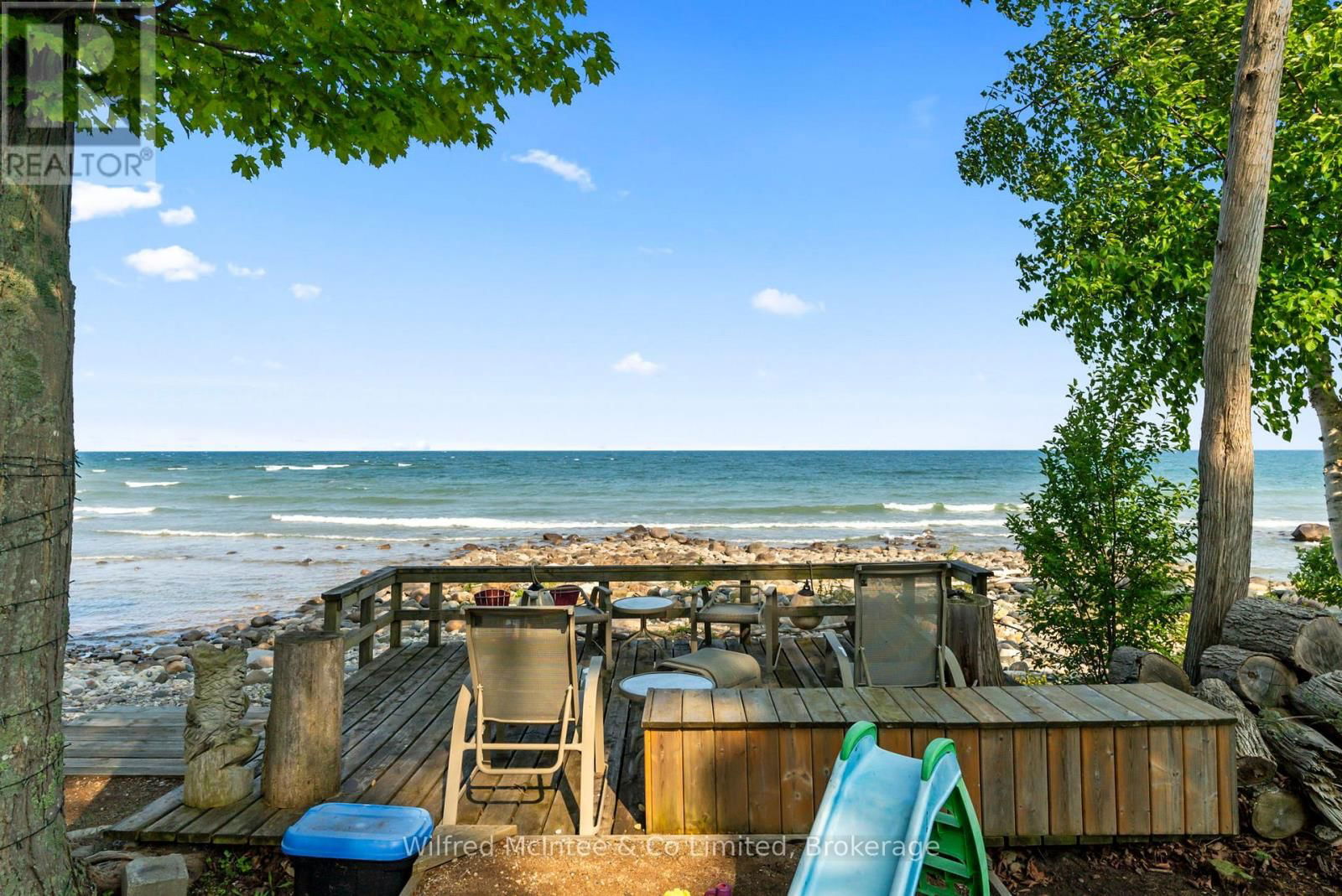 415 BRUCE ROAD 13 Image 39