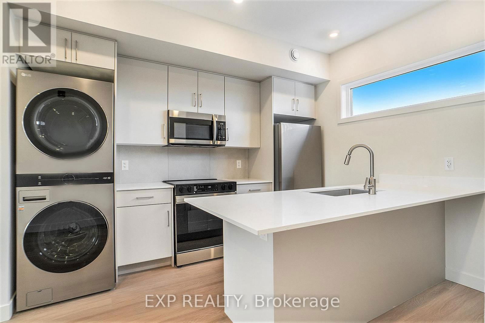 Unit # 7 - 158 LAVAL STREET NORTH Image 7