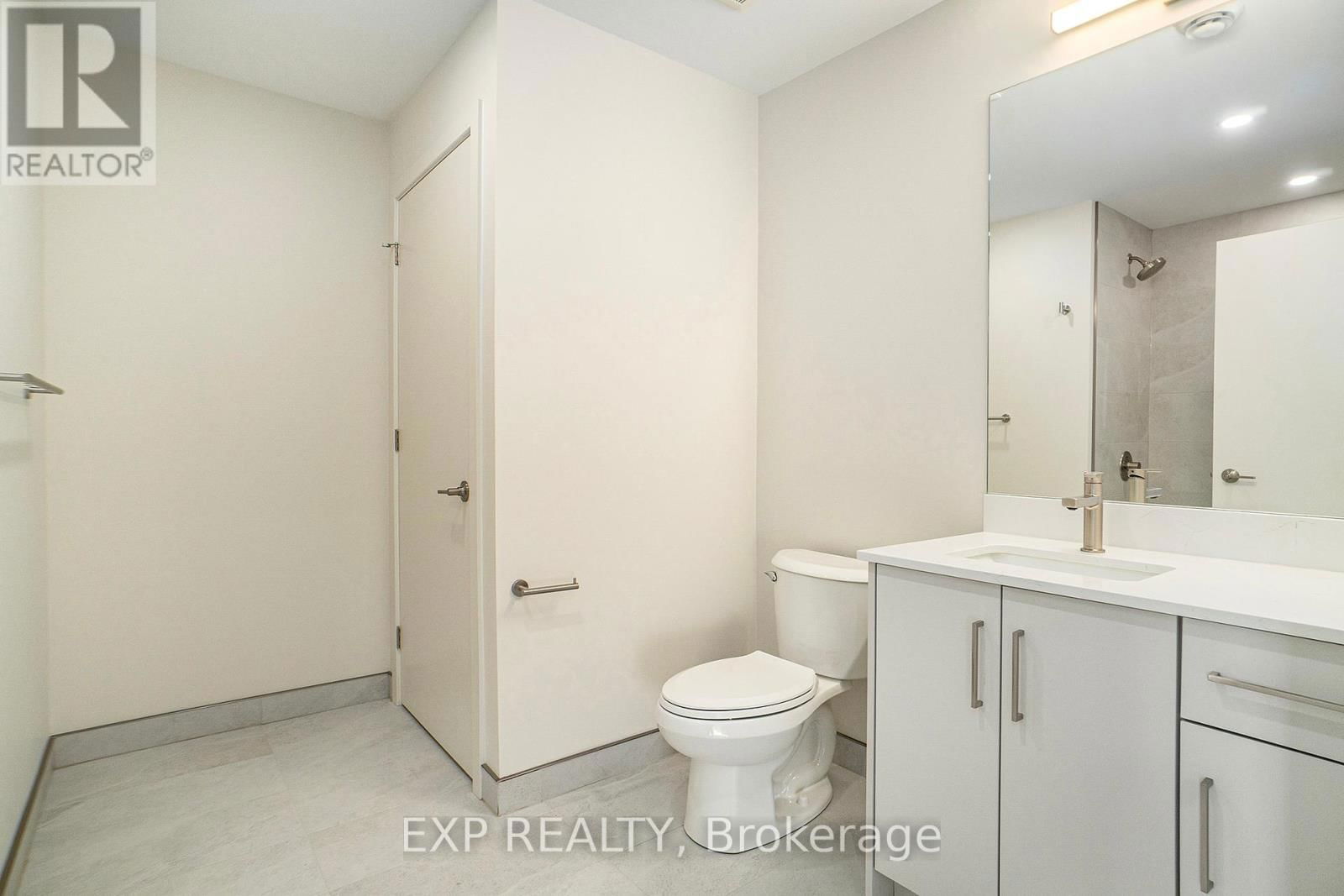 Unit # 4 - 158 LAVAL STREET NORTH Image 11