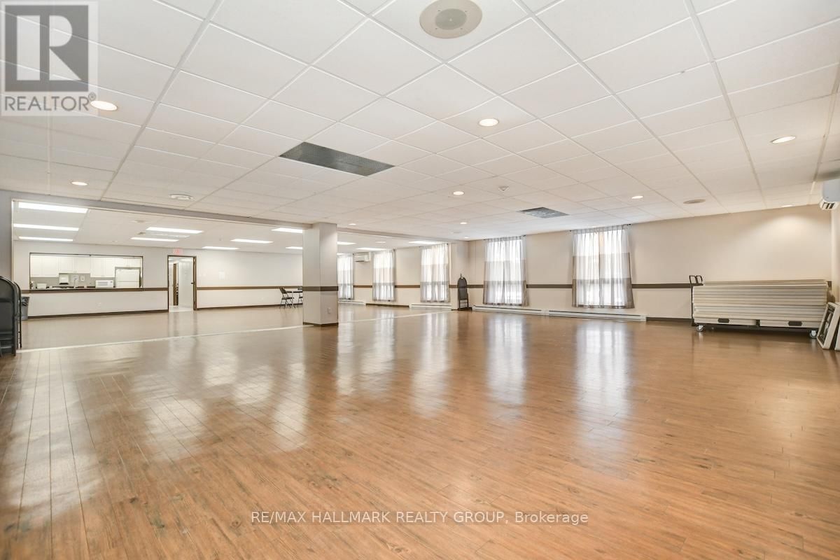 1005 - 158A MCARTHUR AVENUE Image 37