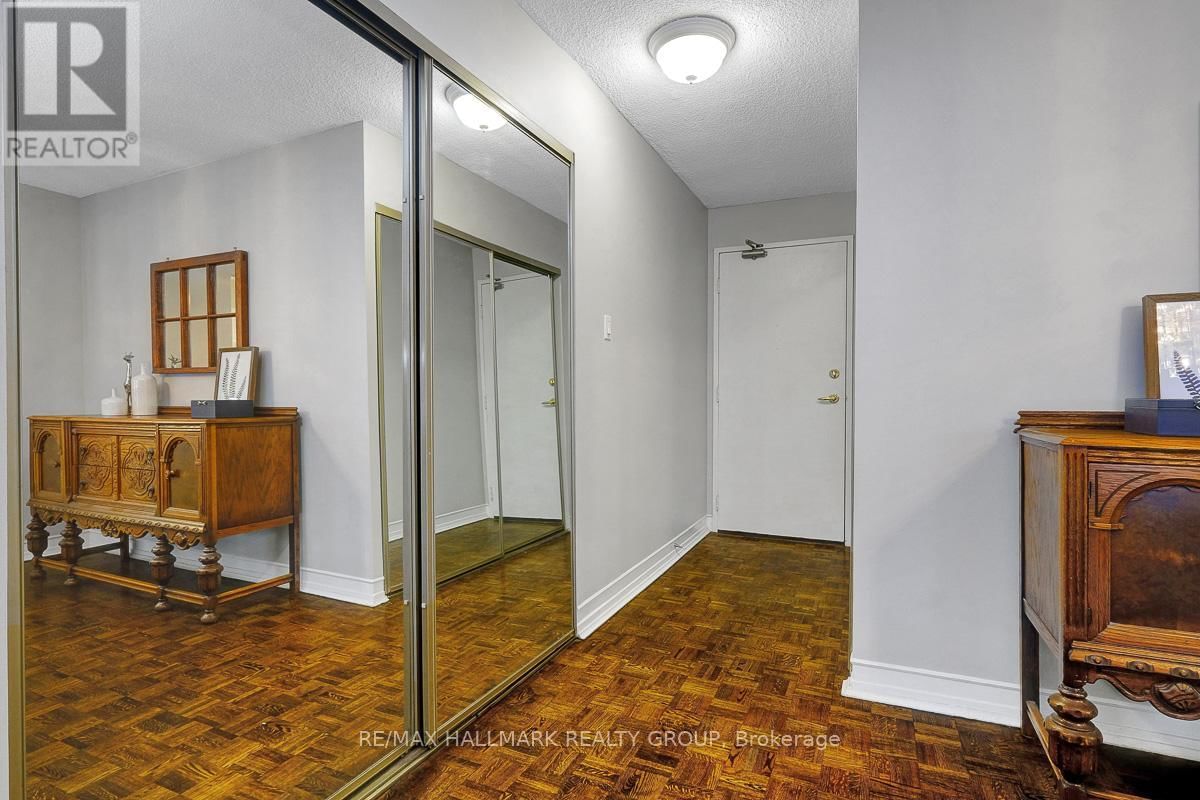 1005 - 158A MCARTHUR AVENUE Image 5