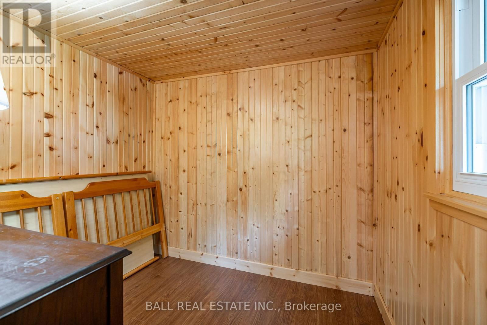 662 ROBEL DRIVE Image 18