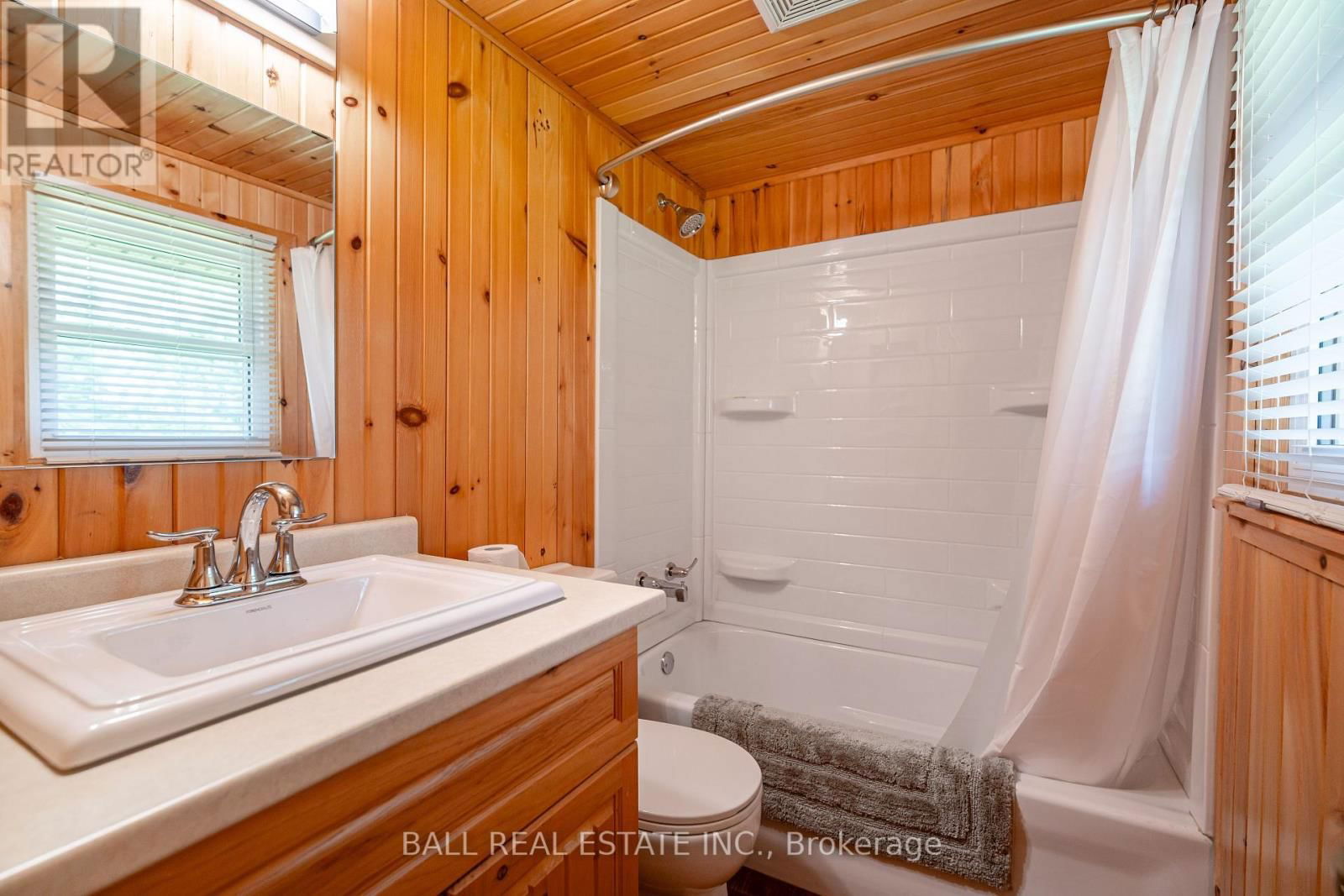 662 ROBEL DRIVE Image 19