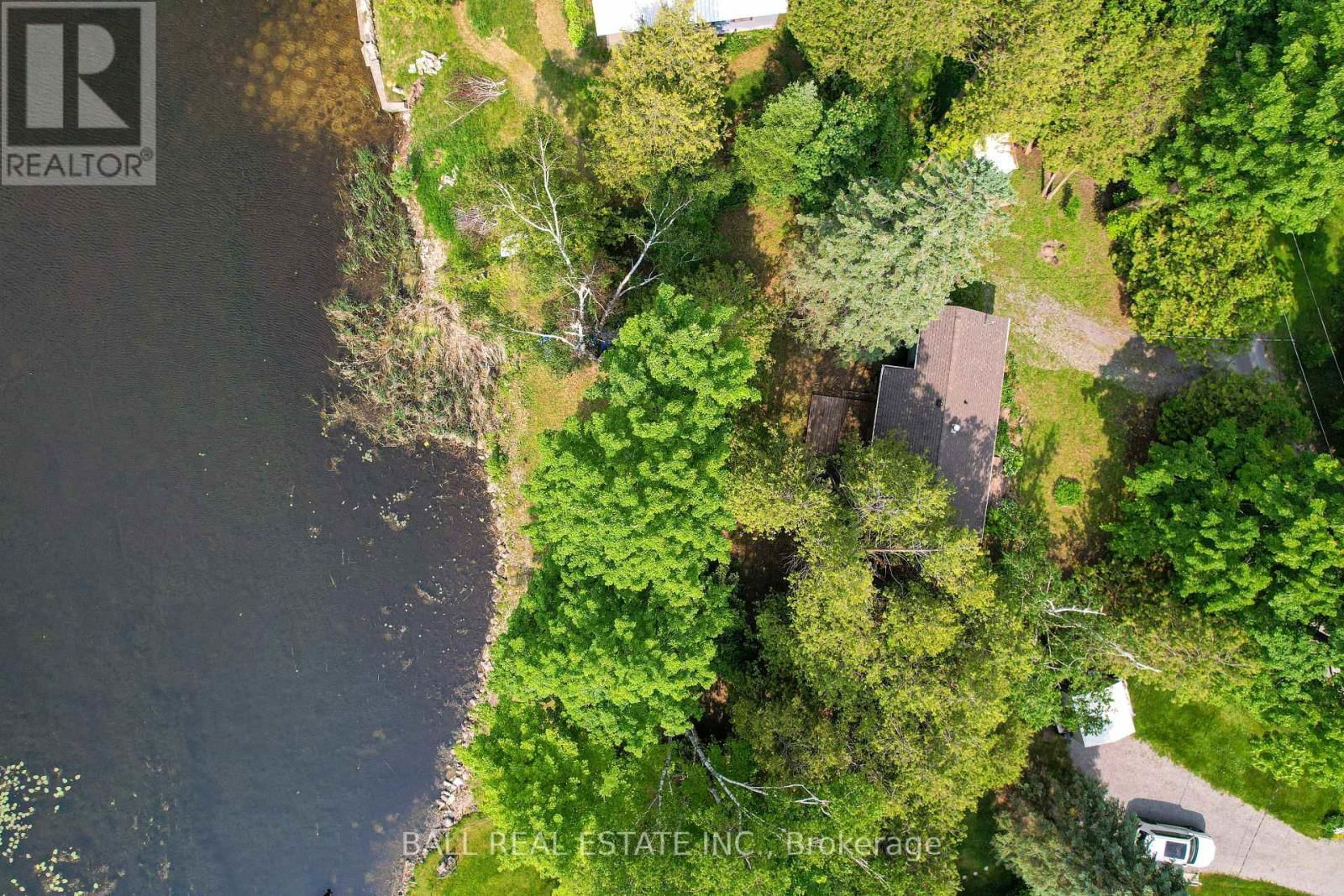 662 ROBEL DRIVE Image 23