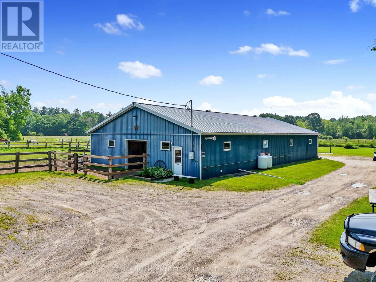 13715 COUNTY 2 ROAD Image 29