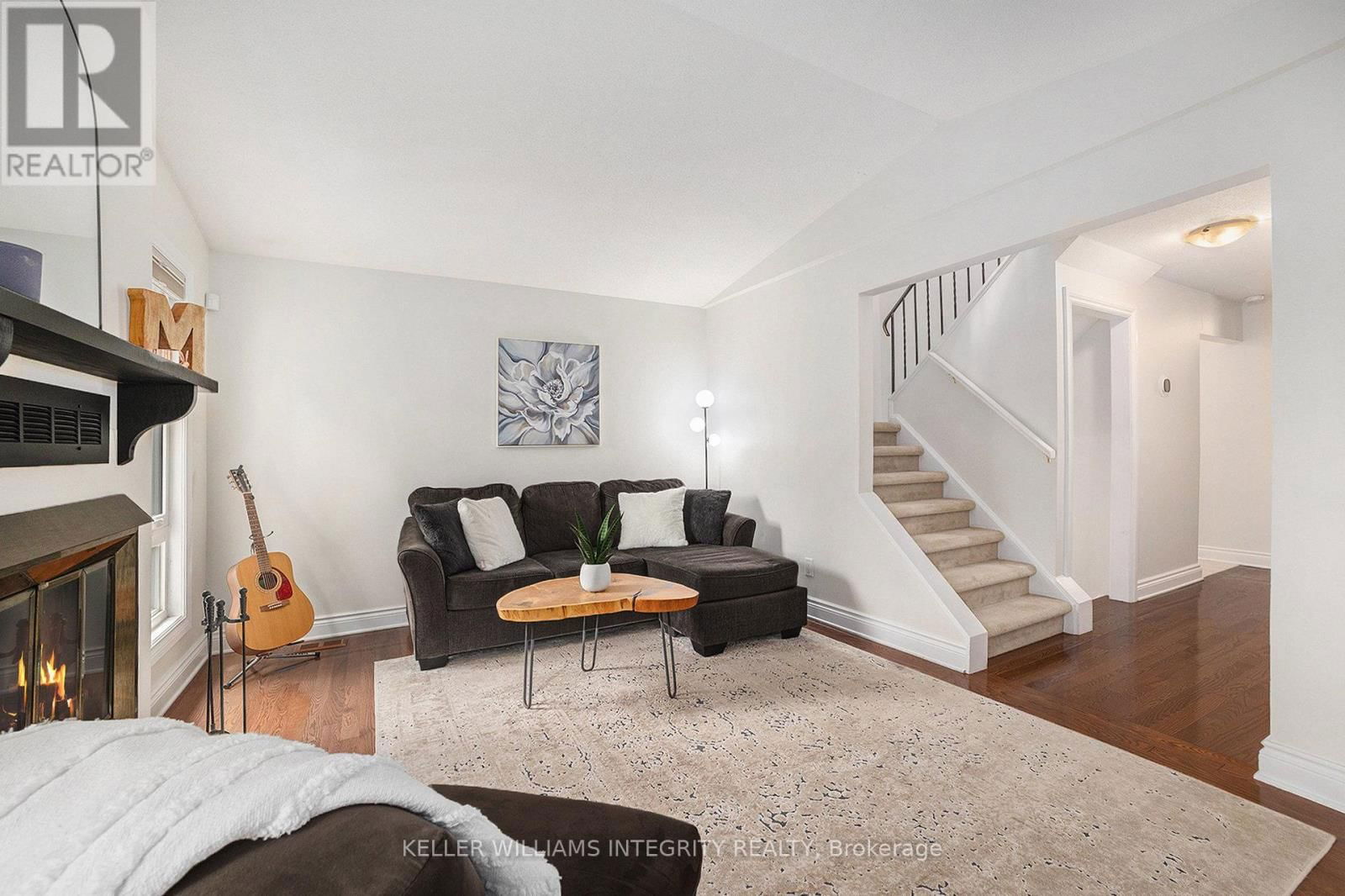 6 BARRA AVENUE Image 14