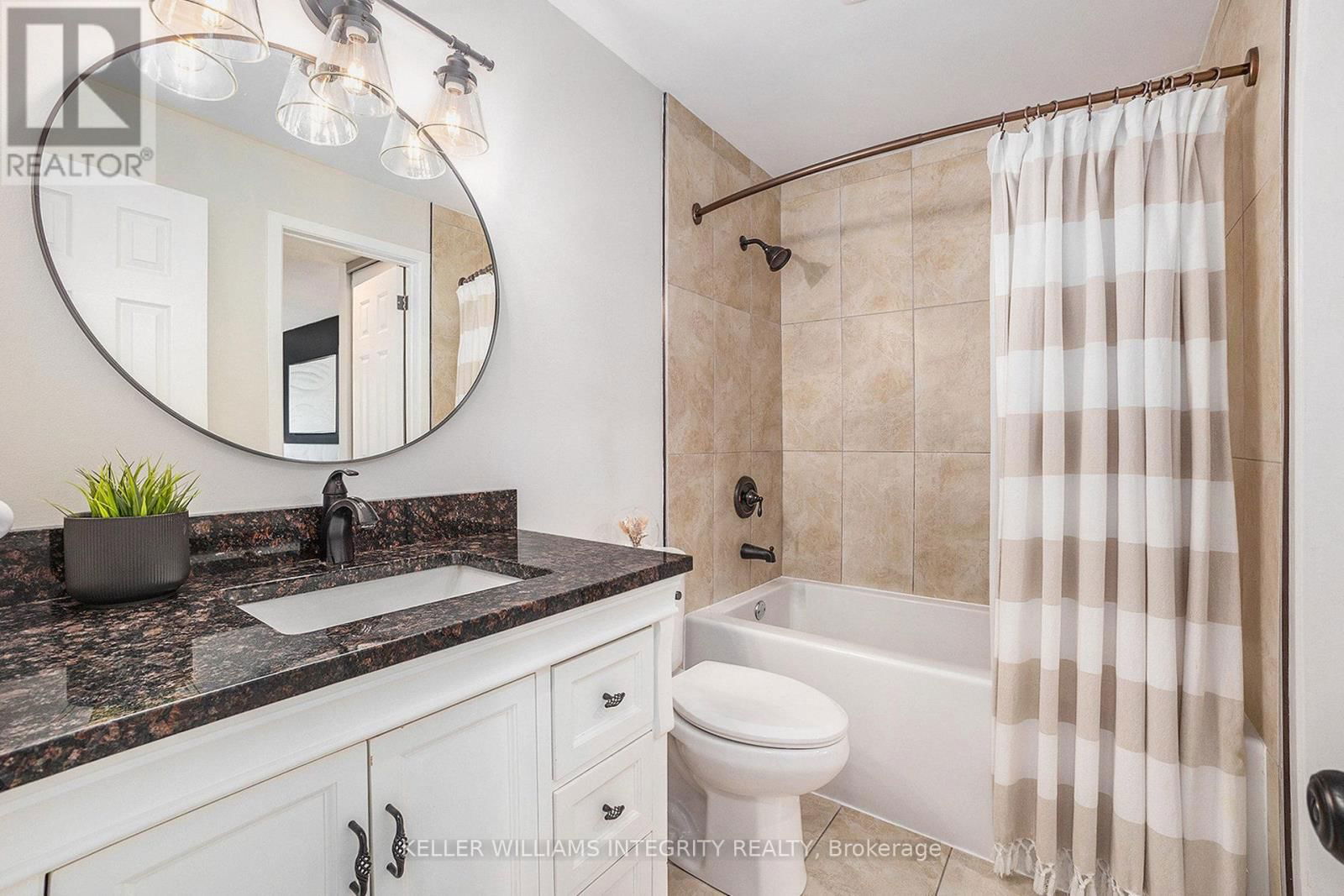 6 BARRA AVENUE Image 21