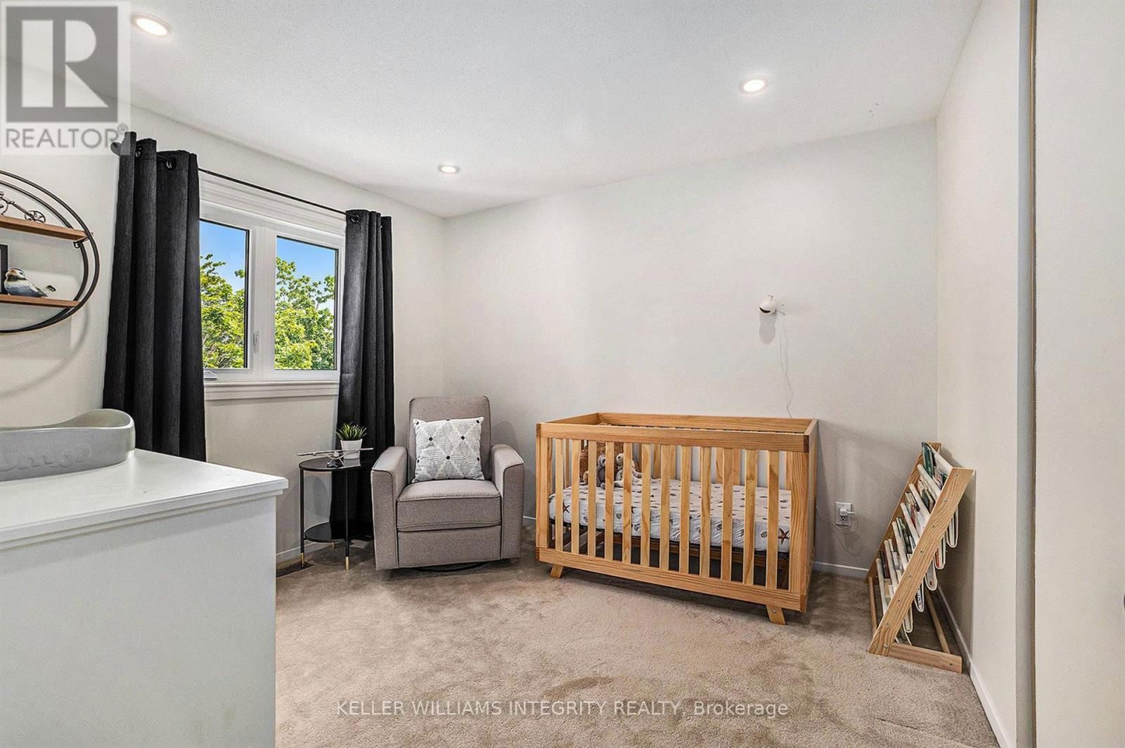6 BARRA AVENUE Image 23