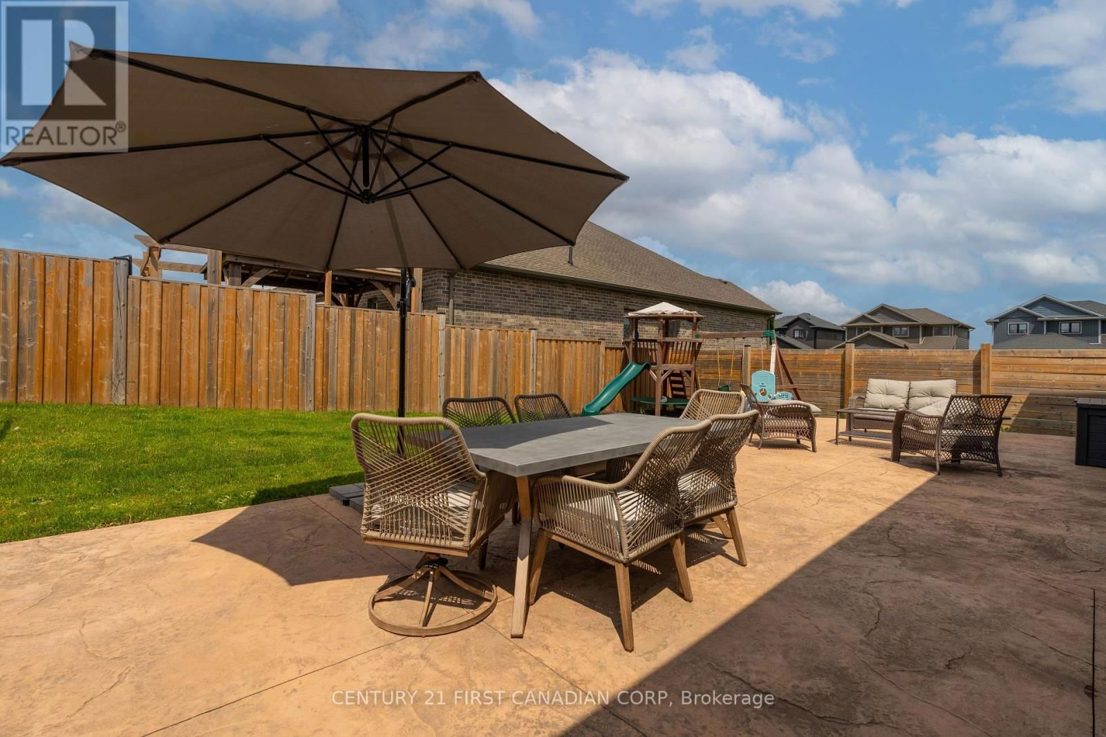 3 HARDY COURT Image 13