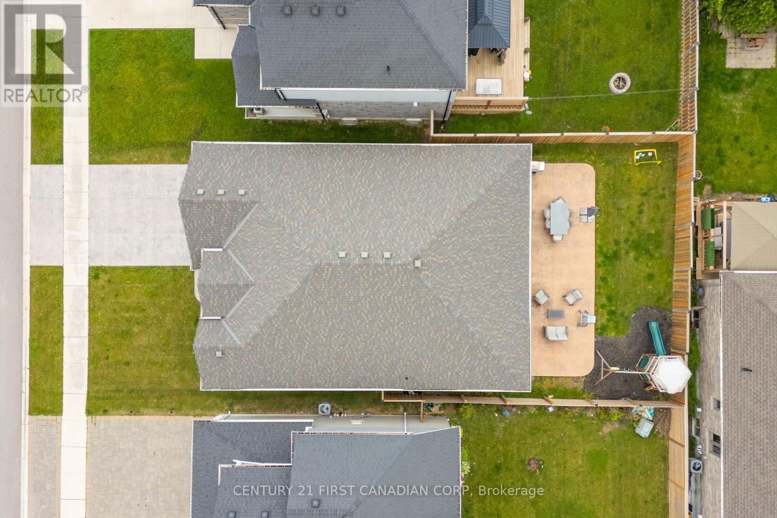 3 HARDY COURT Image 9