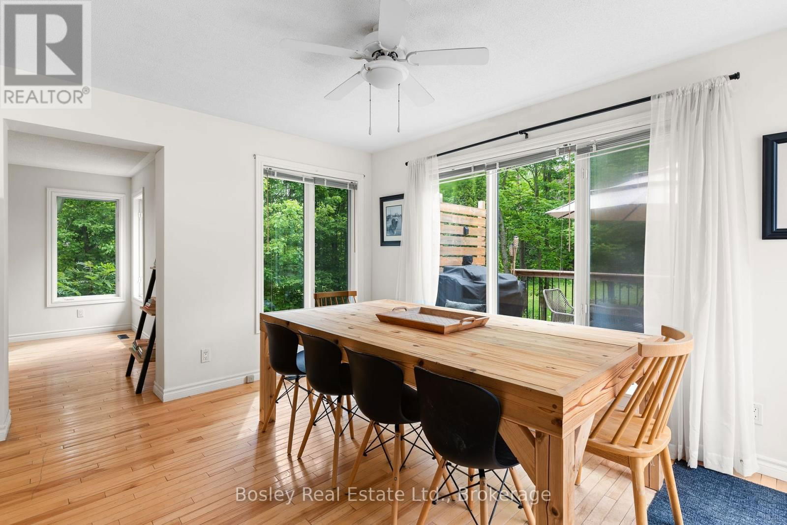 136 MAPLE LANE Image 21