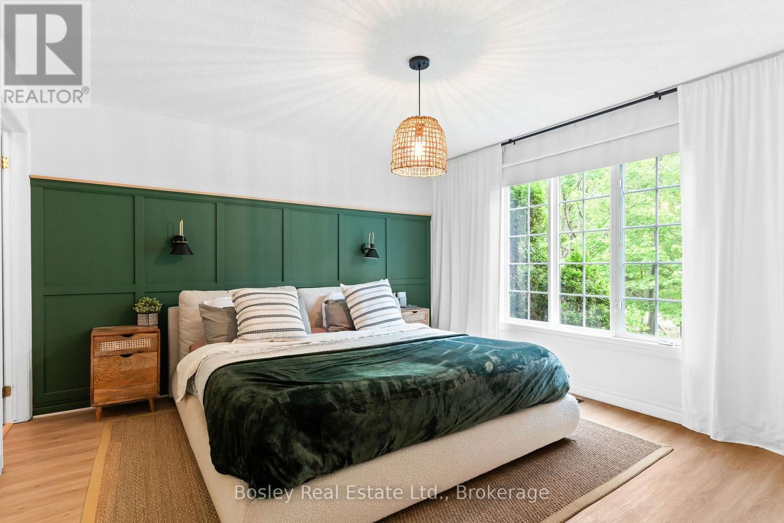 136 MAPLE LANE Image 23
