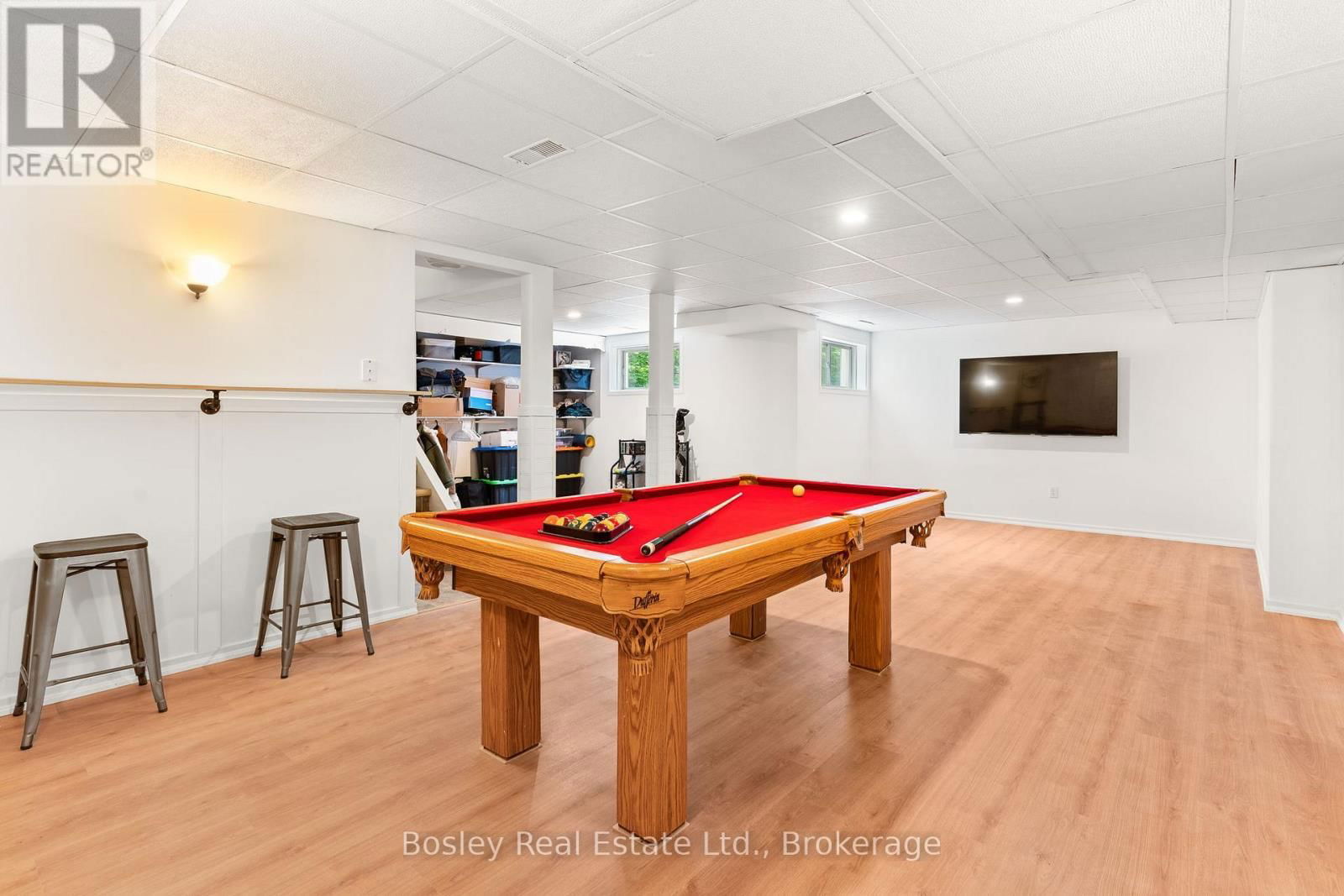 136 MAPLE LANE Image 31