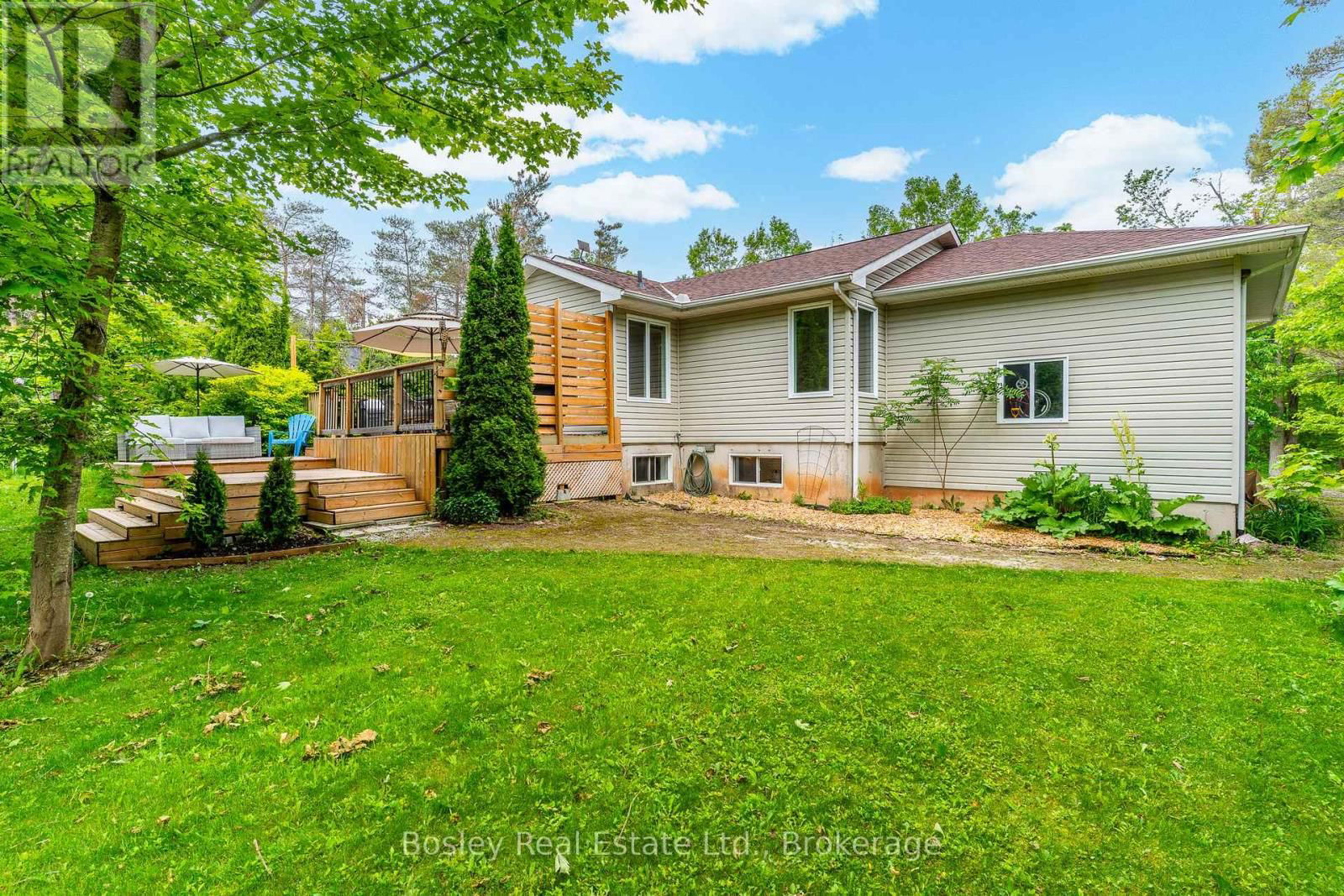 136 MAPLE LANE Image 38