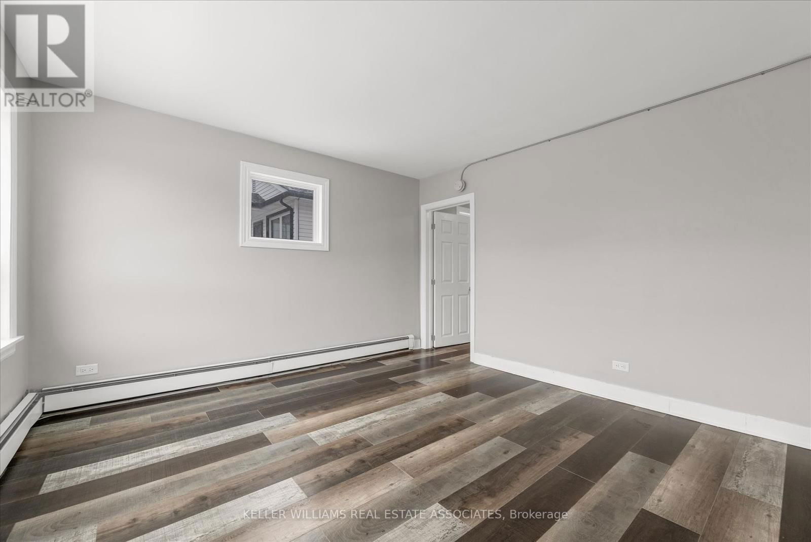 180 PINE STREET SOUTH Image 7