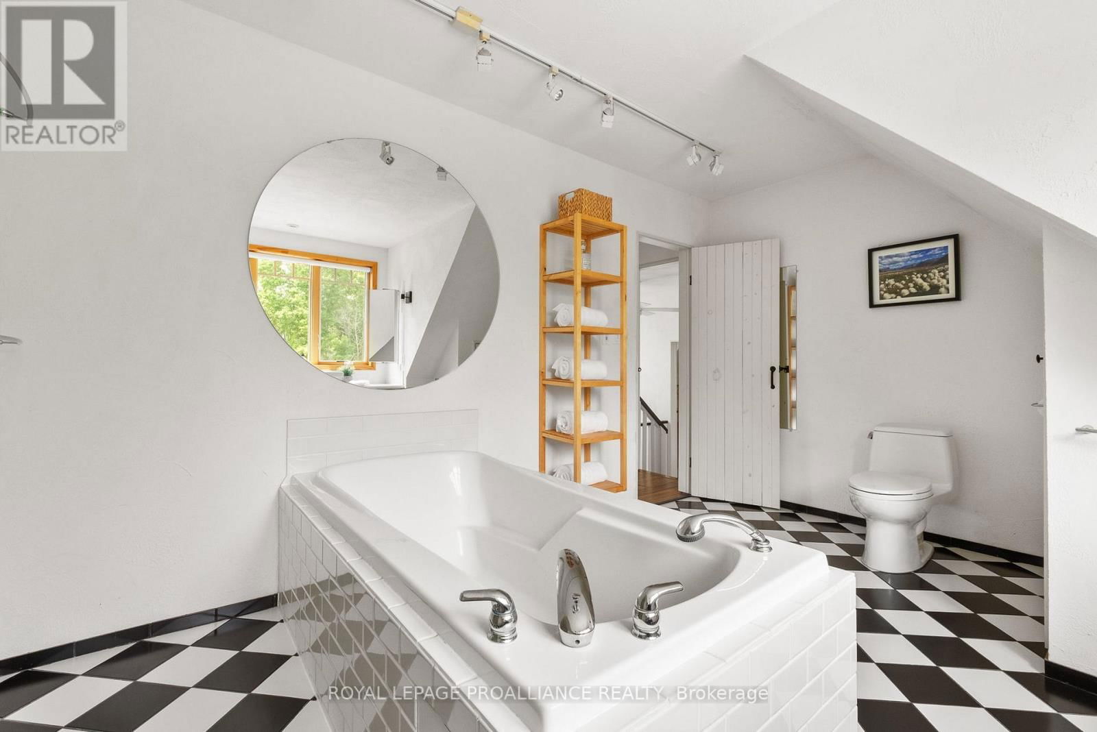 166 DINGMAN ROAD Image 20