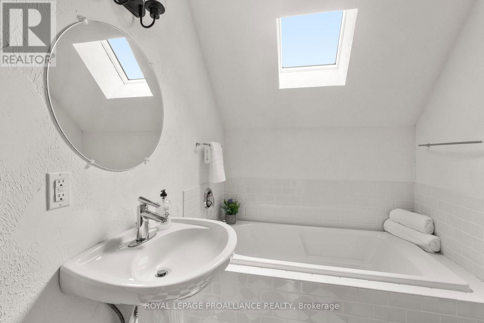166 DINGMAN ROAD Image 25