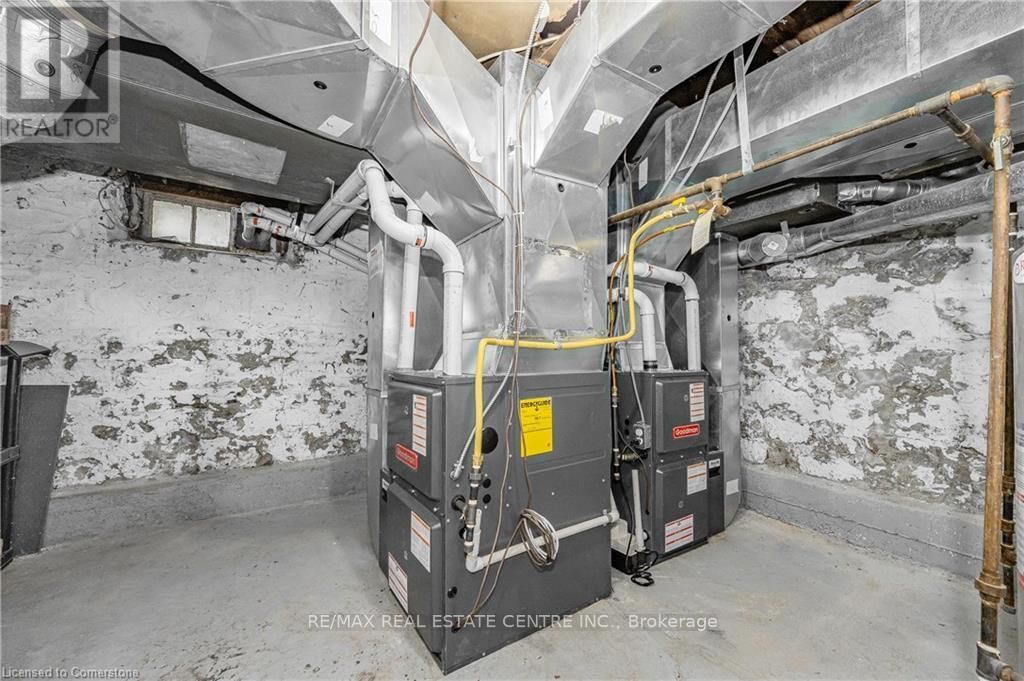 100 ROSEVIEW AVENUE Image 13