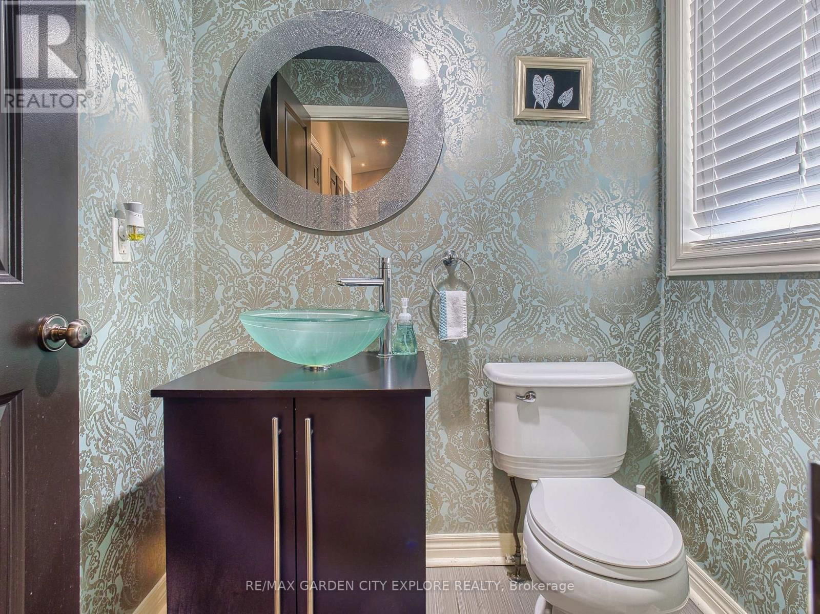 29 AGINCOURT CRESCENT Image 14