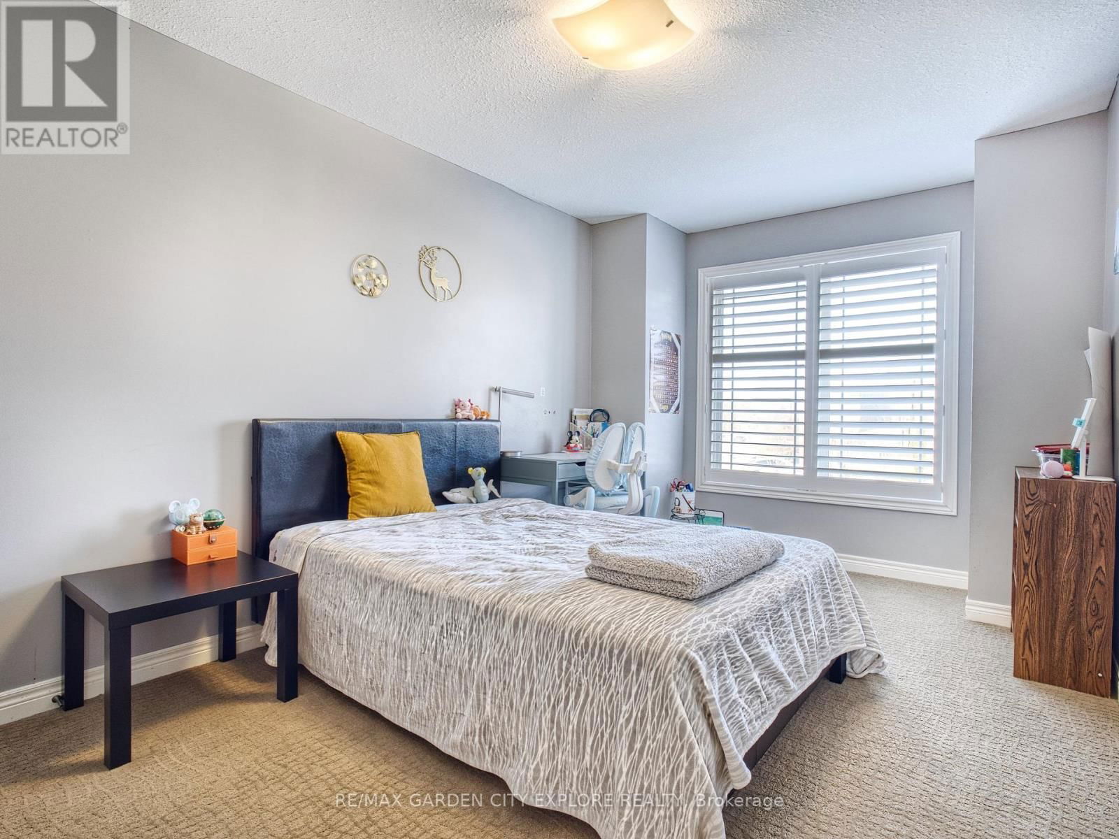 29 AGINCOURT CRESCENT Image 19