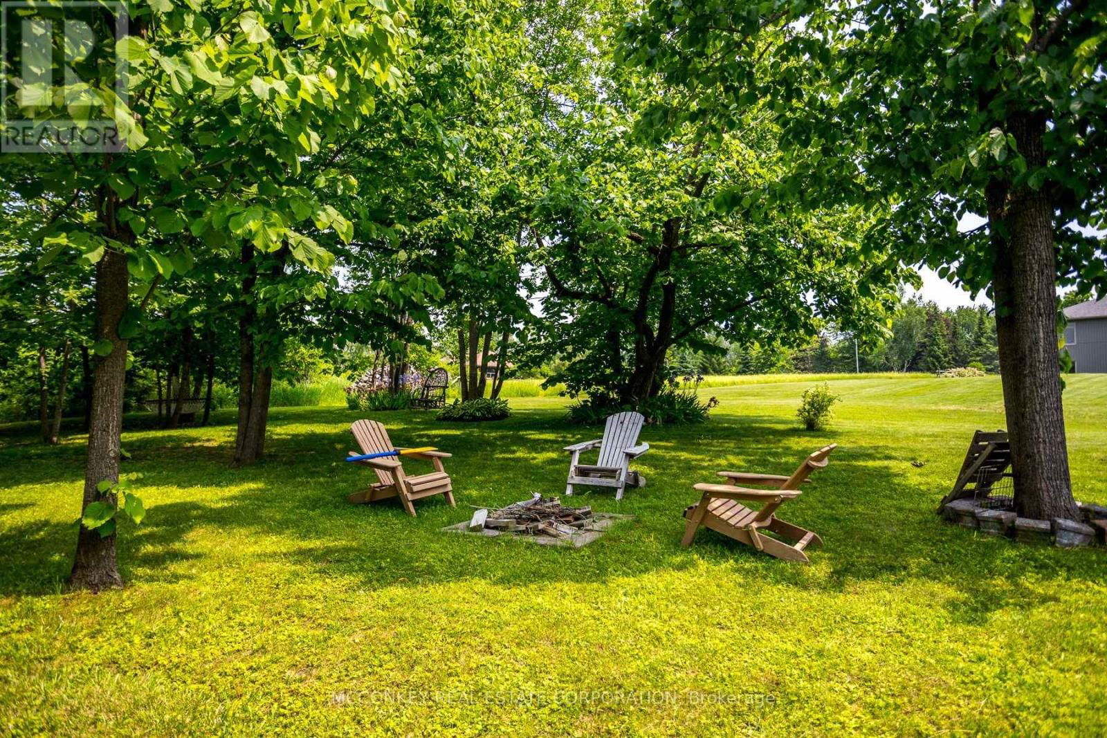 124 ALMEARA DRIVE Image 42