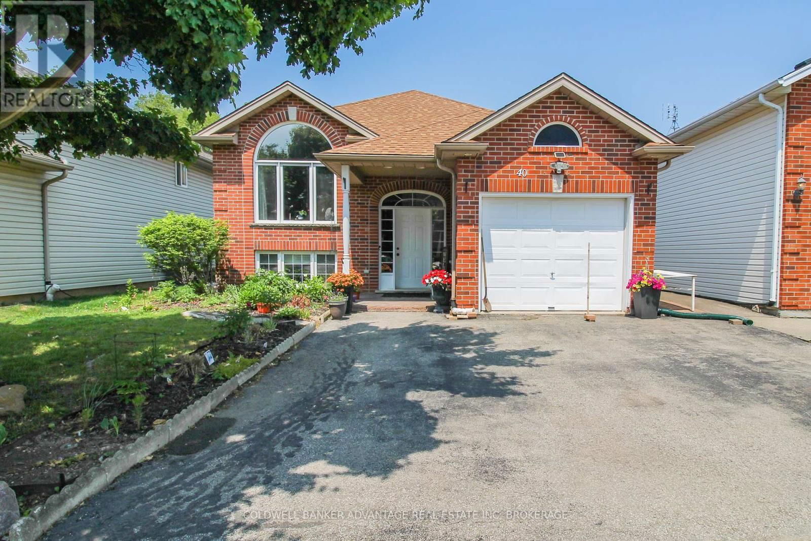 40 GRETEL DRIVE Image 1