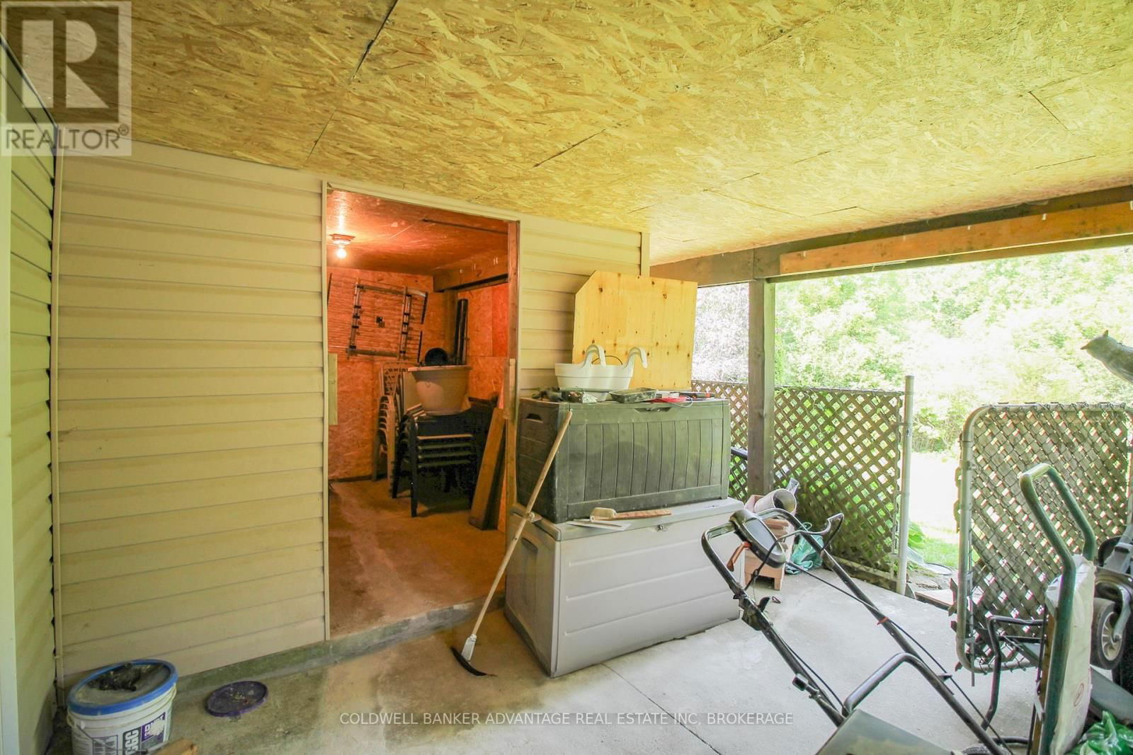 40 GRETEL DRIVE Image 35