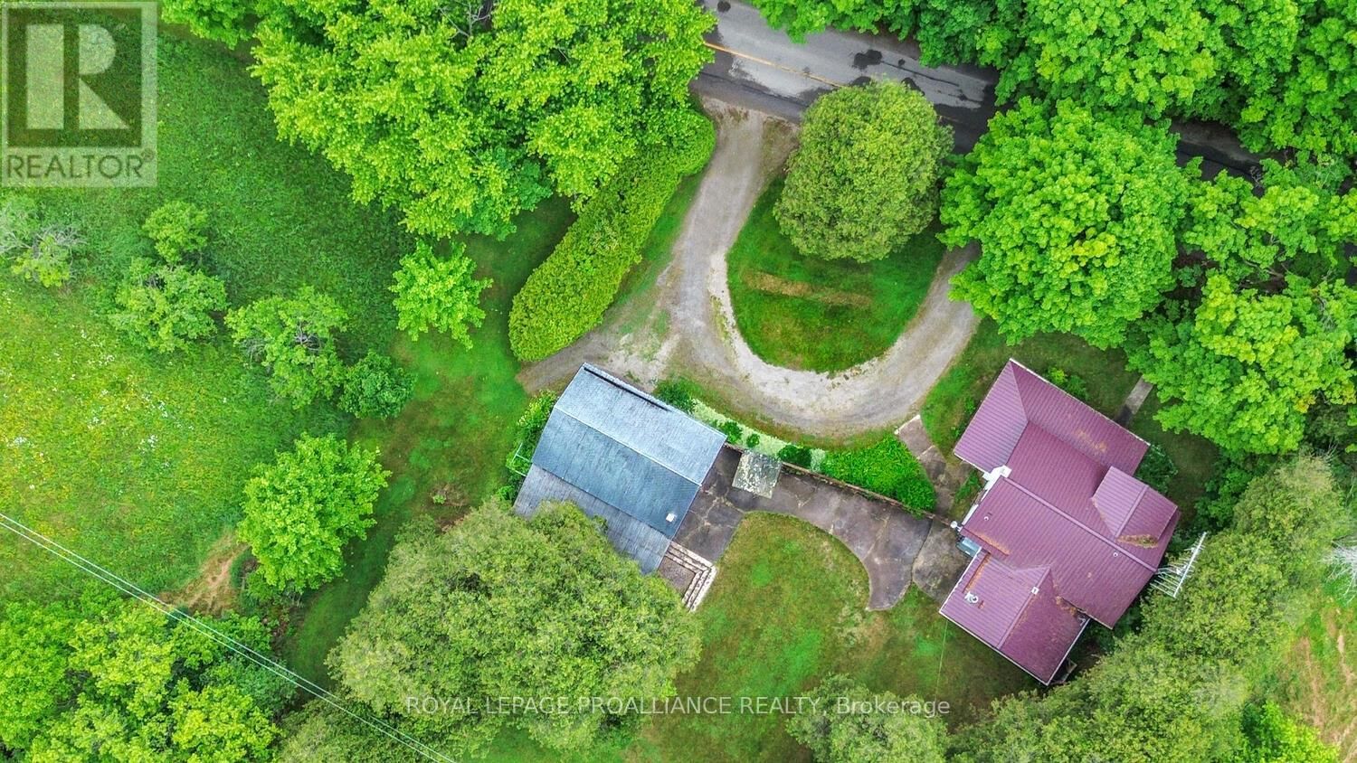 3646 MAPLE AVENUE Image 27