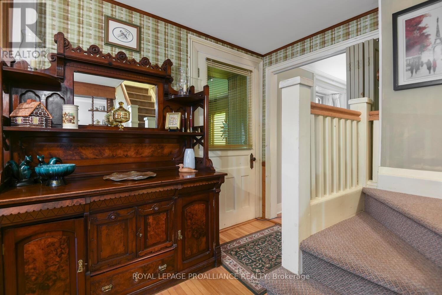 3646 MAPLE AVENUE Image 8