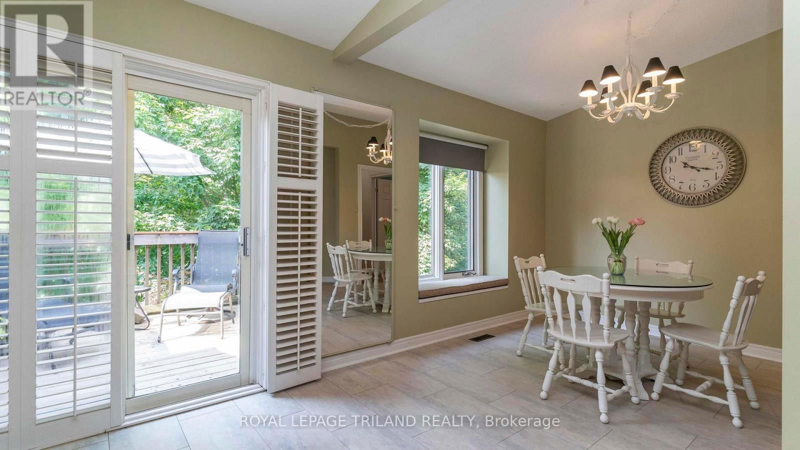 7 - 1241 HAMILTON ROAD Image 9