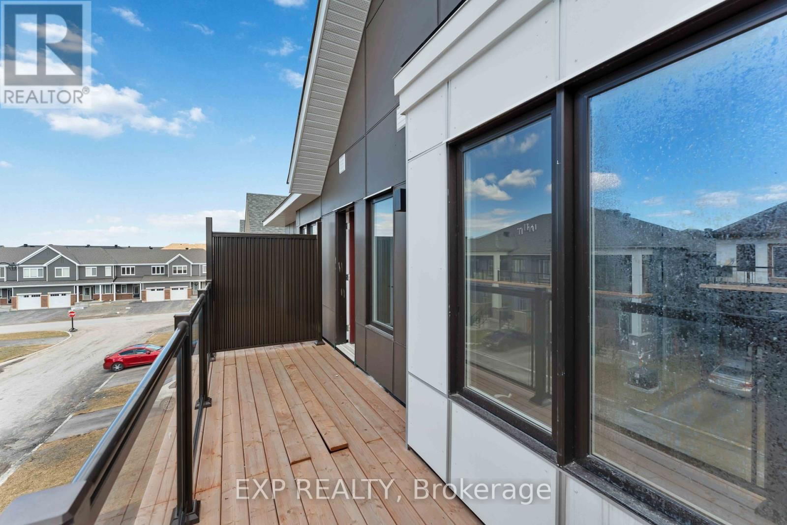 209 SPECKLED ALDER ROW Image 46
