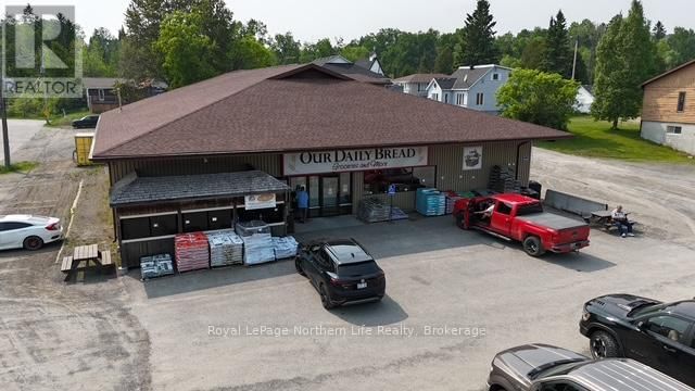 6722 HIGHWAY 11 NORTH Image 1