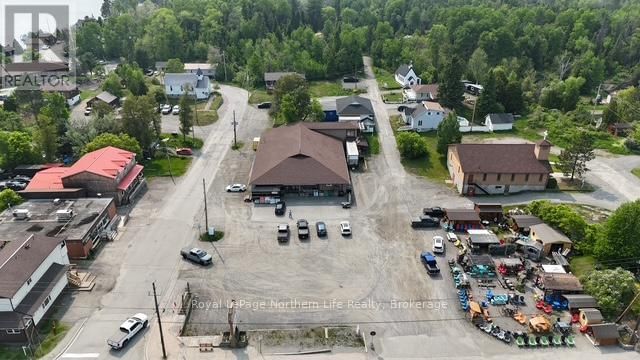 6722 HIGHWAY 11 NORTH Image 13