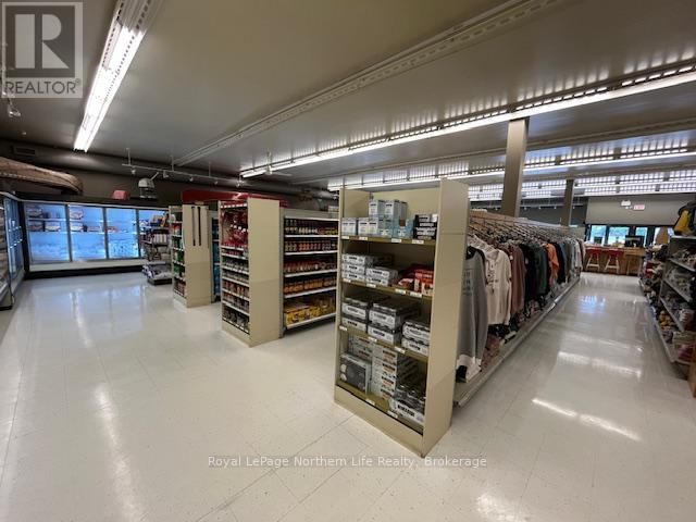6722 HIGHWAY 11 NORTH Image 21
