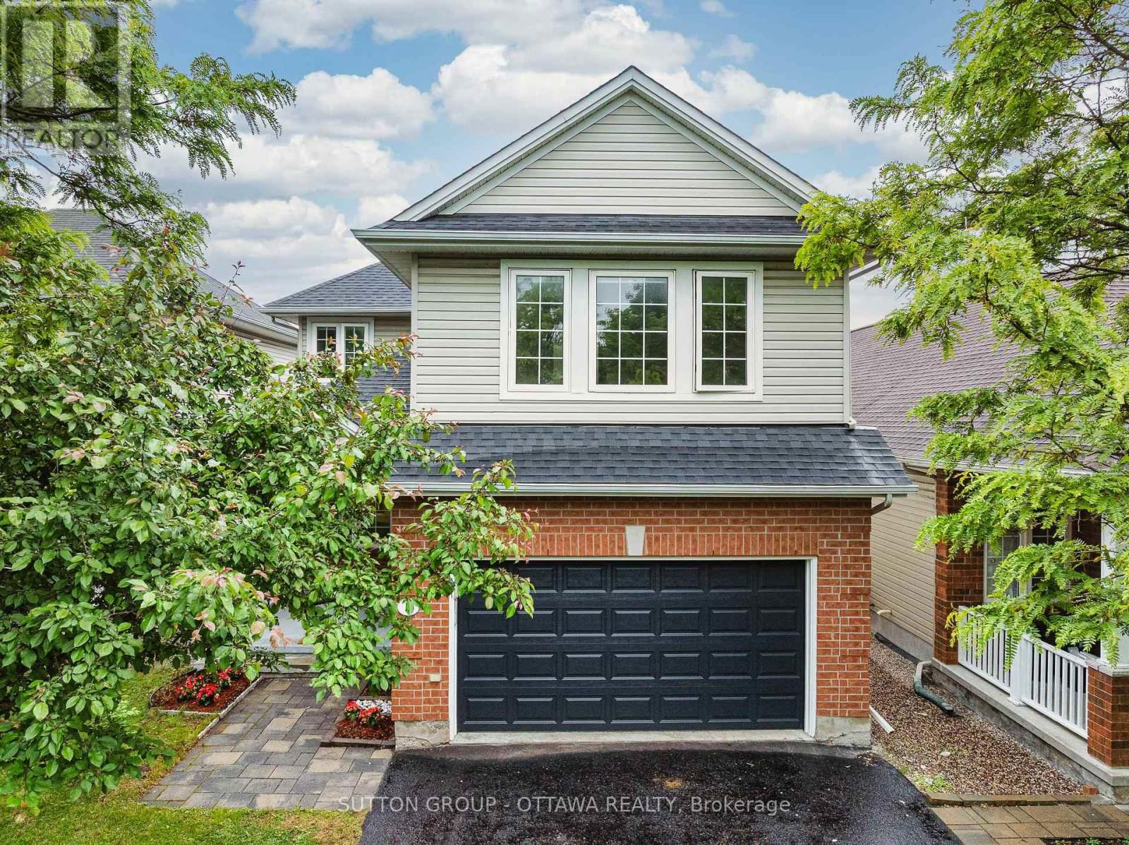 8 DUNN STREET Image 1
