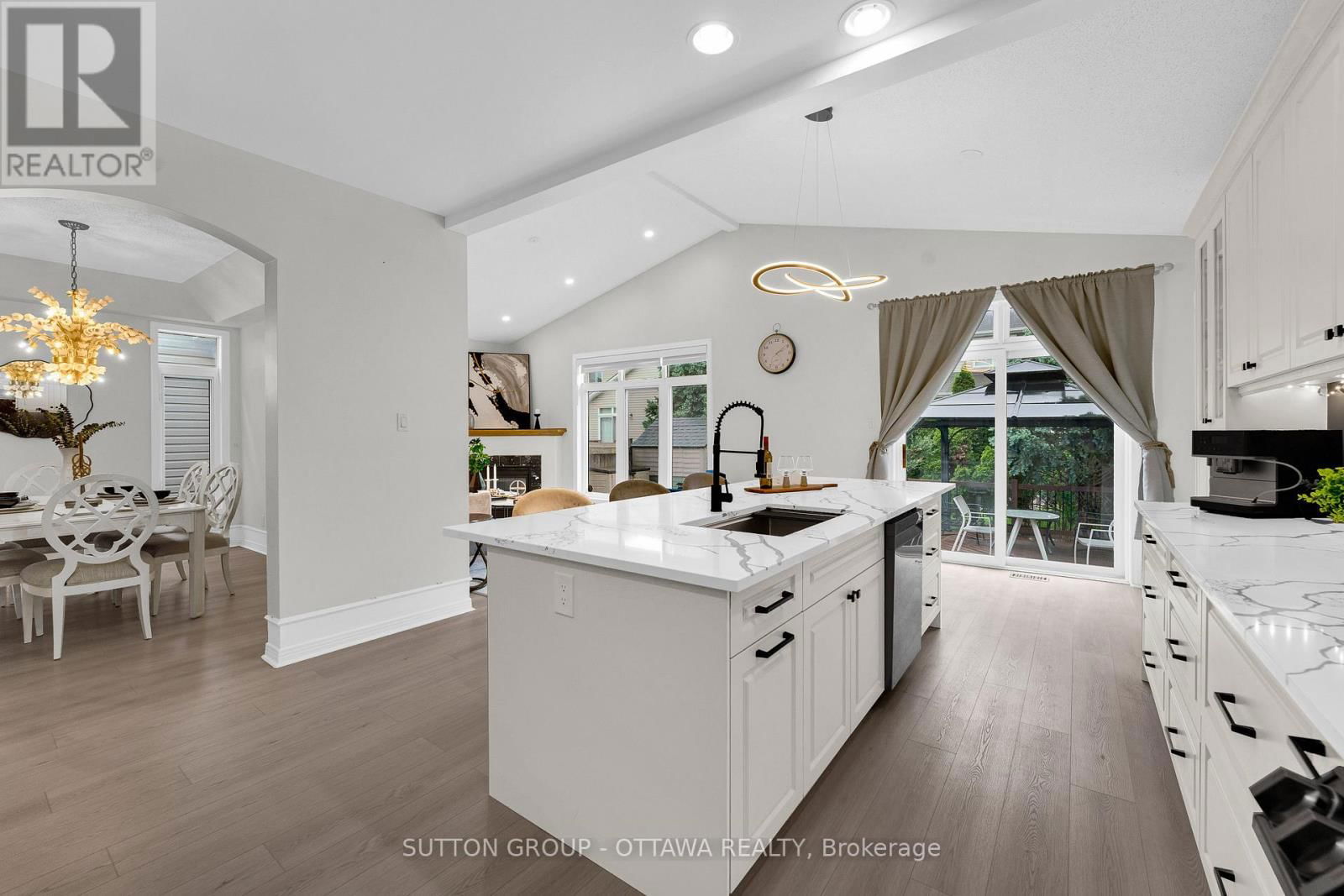 8 DUNN STREET Image 21