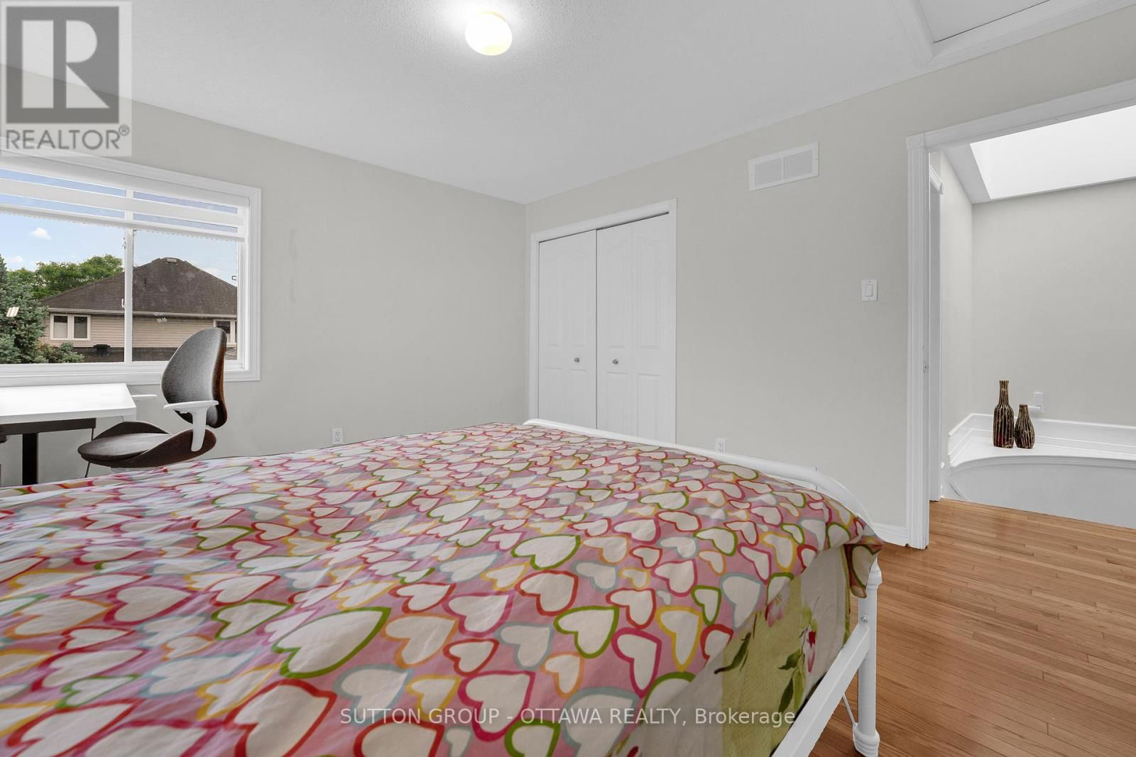 8 DUNN STREET Image 30