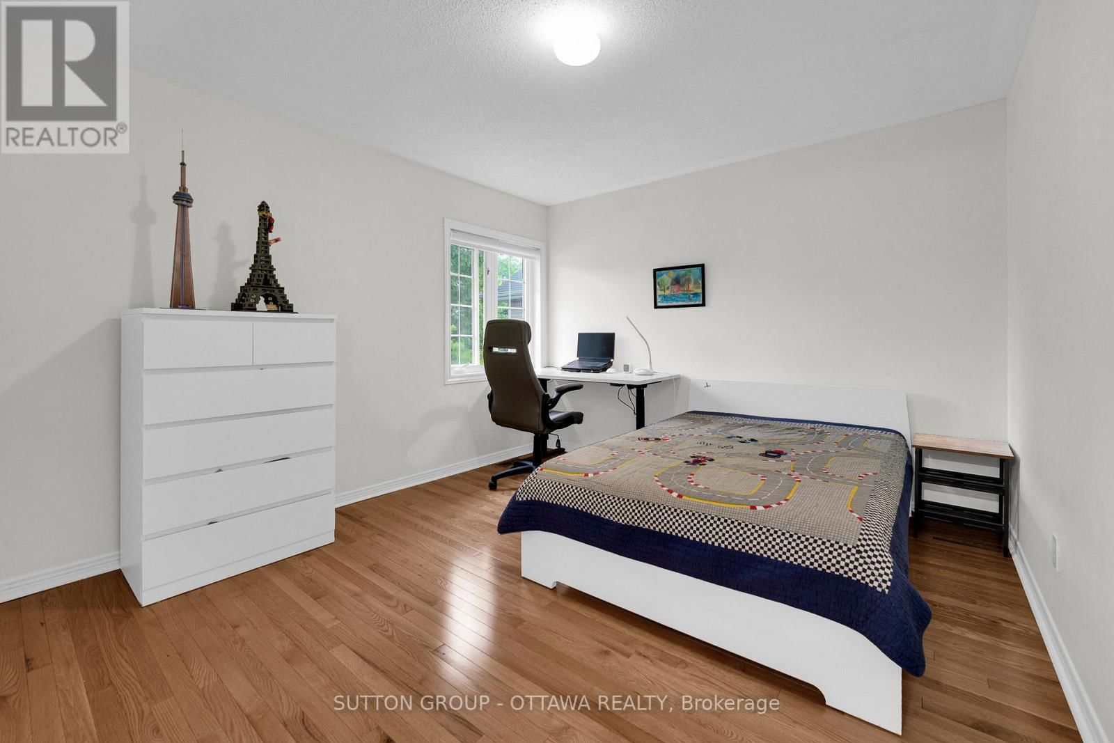 8 DUNN STREET Image 31